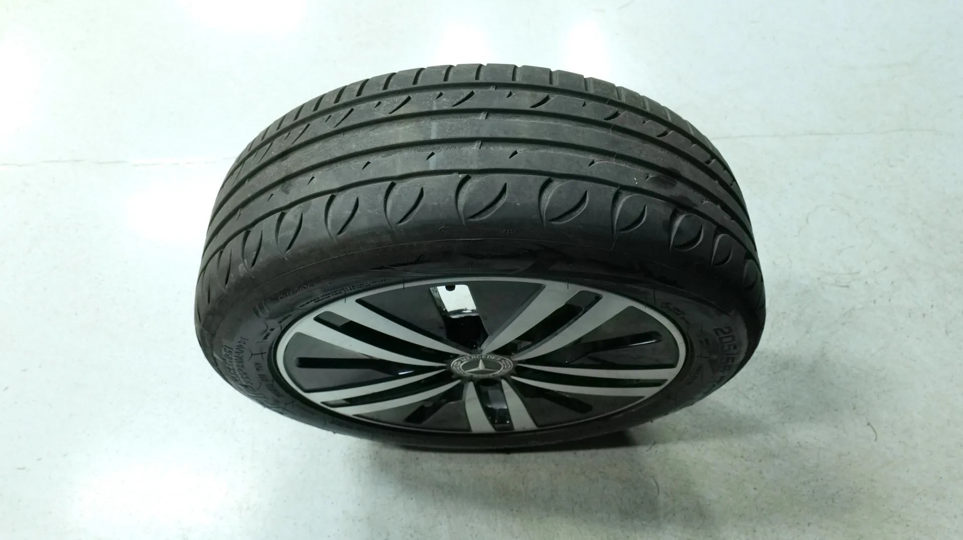 Autokuva 19 - GPC-177