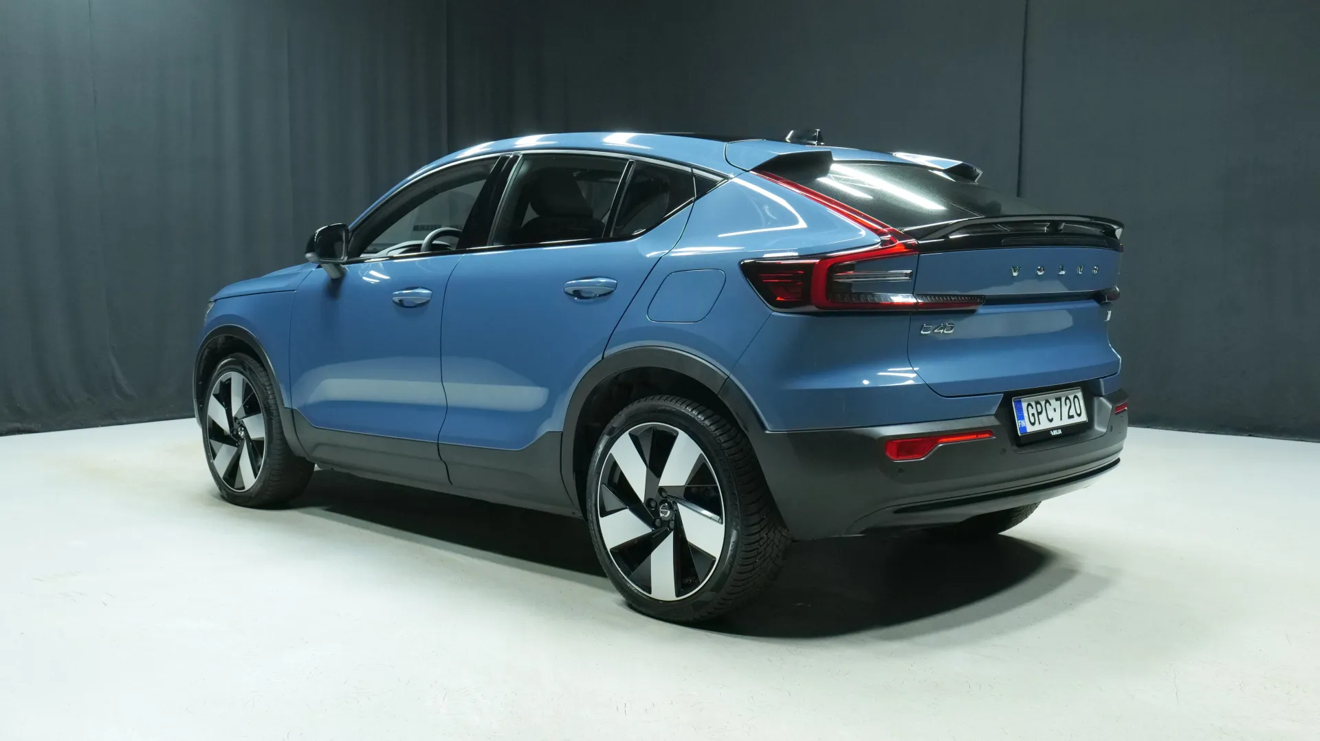 Autokuva 2 - GPC-720