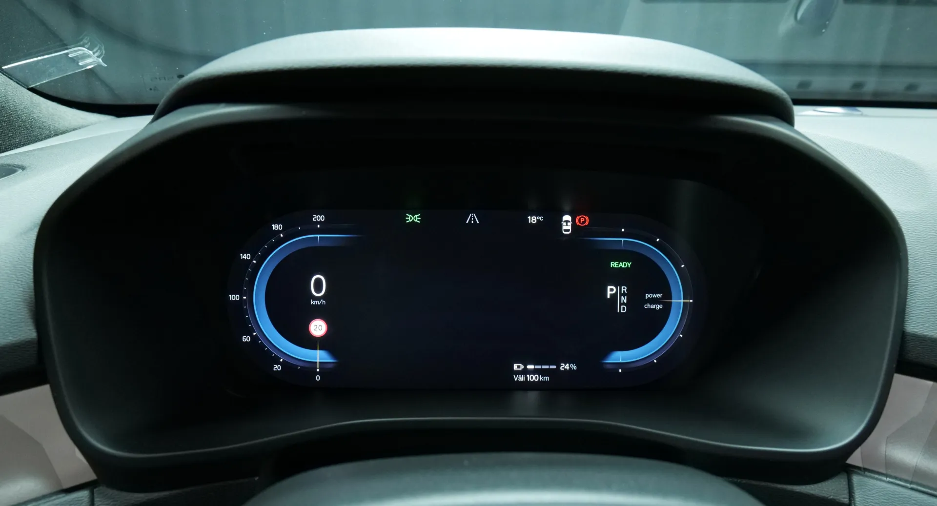 Autokuva 6 - GPC-720