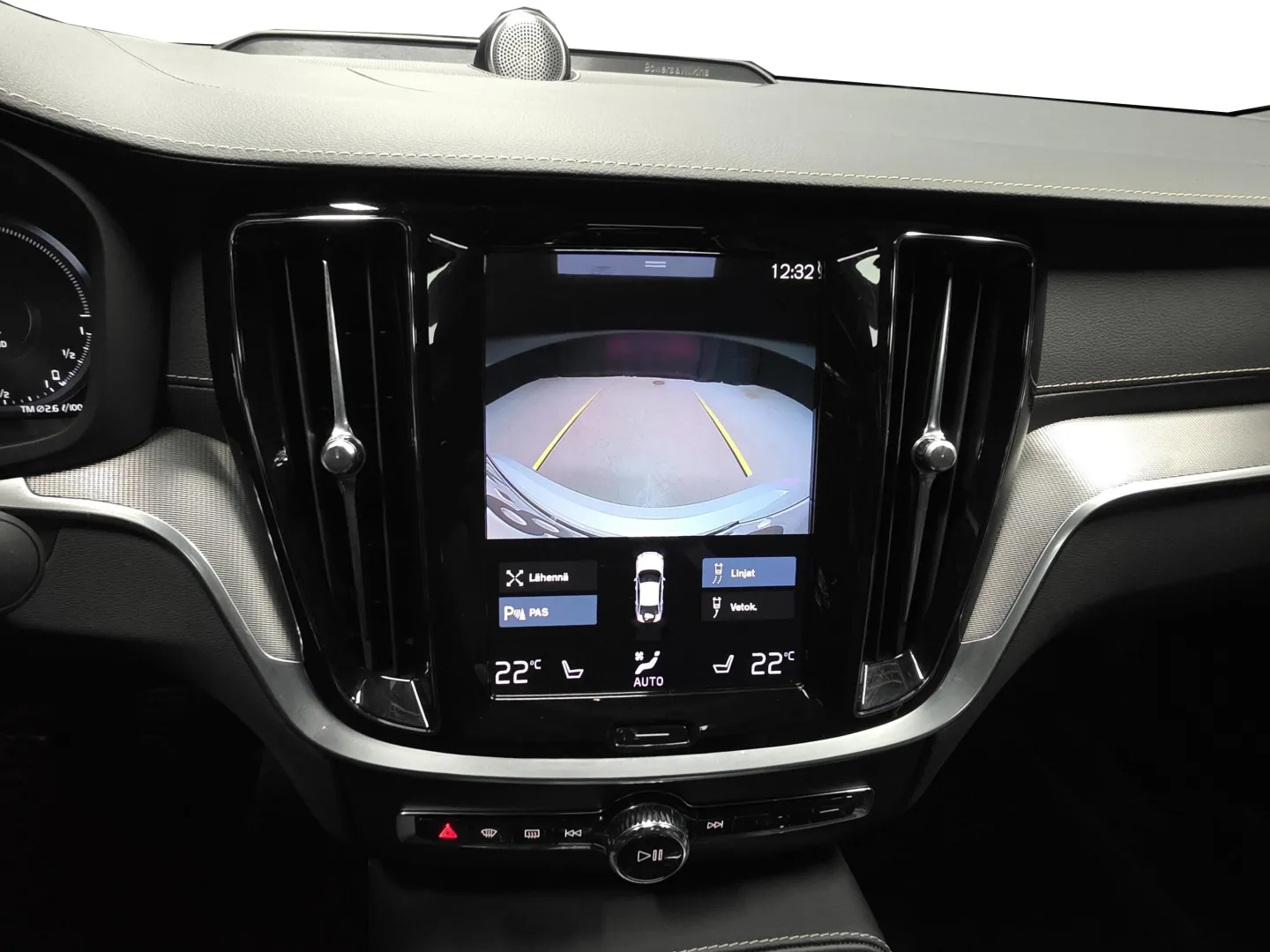 Autokuva 13 - GPF-852