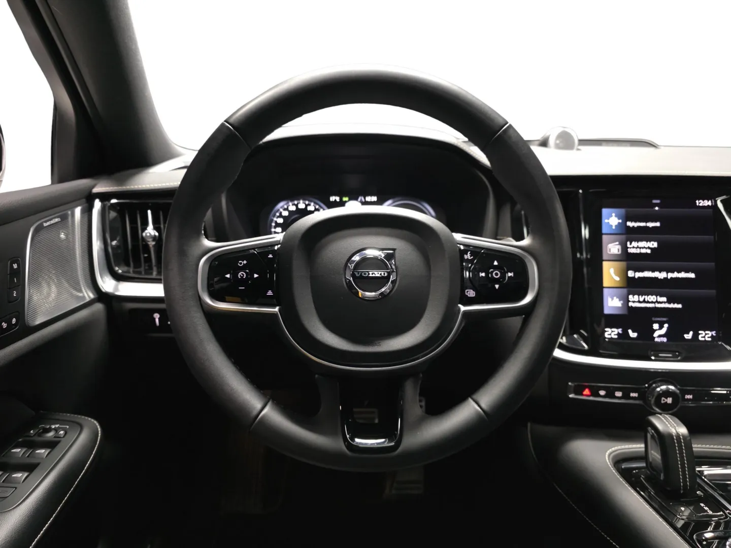 Autokuva 10 - GPF-852