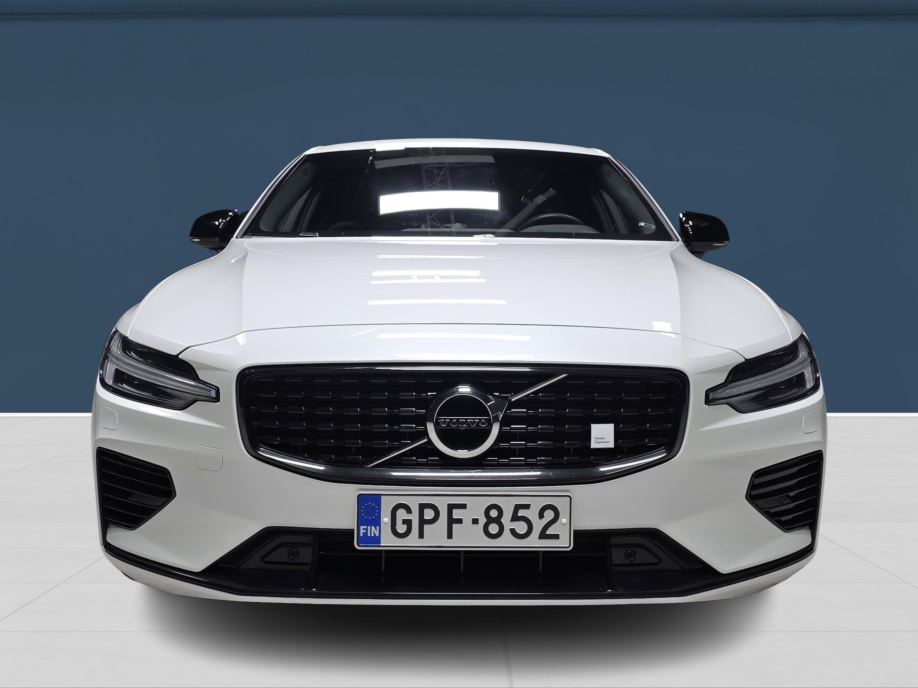 Volvo S60 2022, kuva 2/19