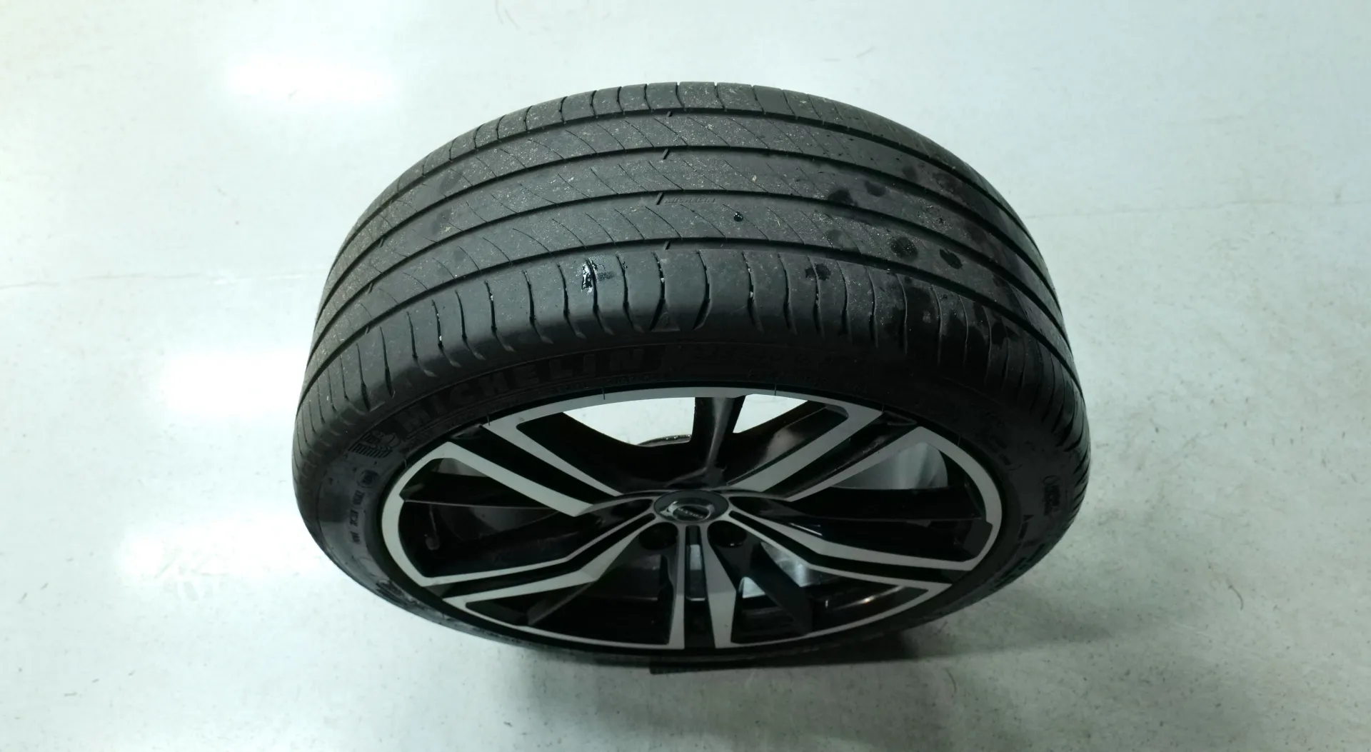 Autokuva 20 - GPG-613