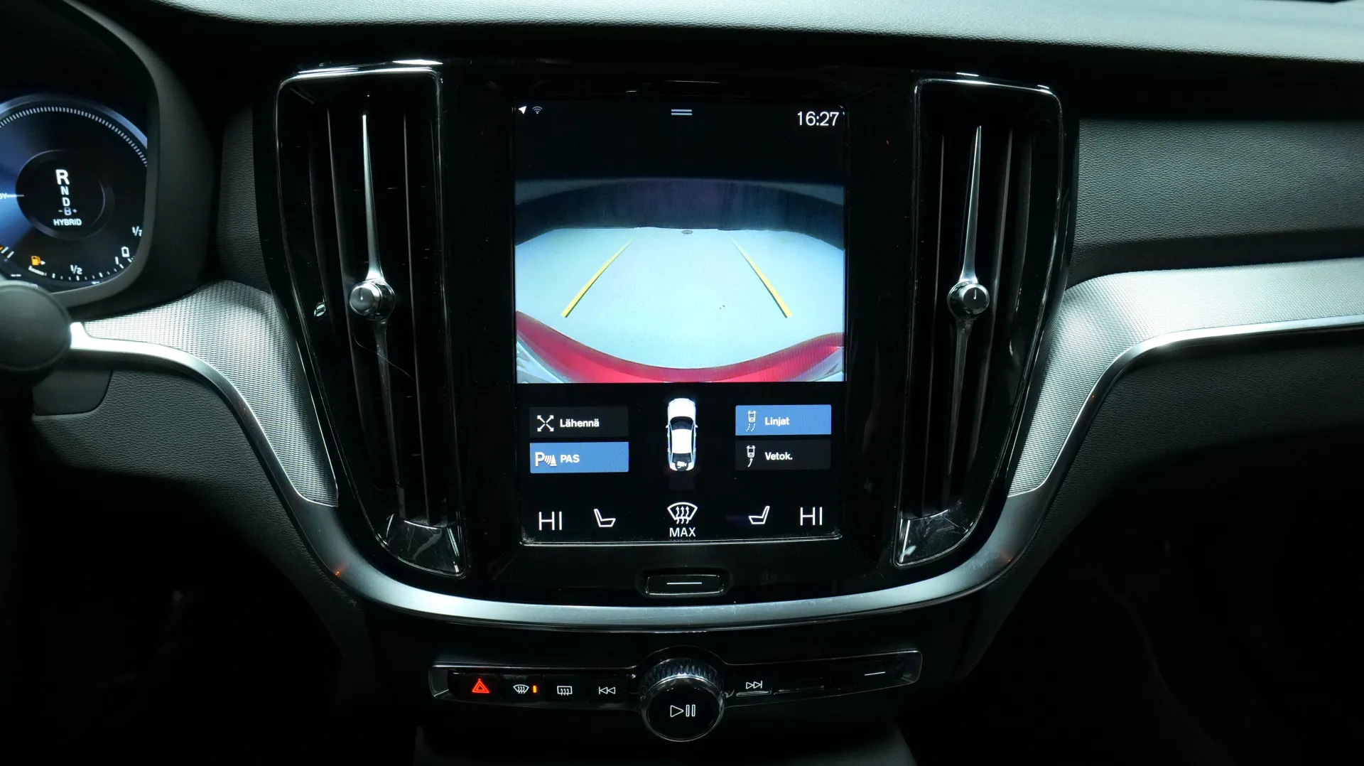 Autokuva 9 - GPG-613