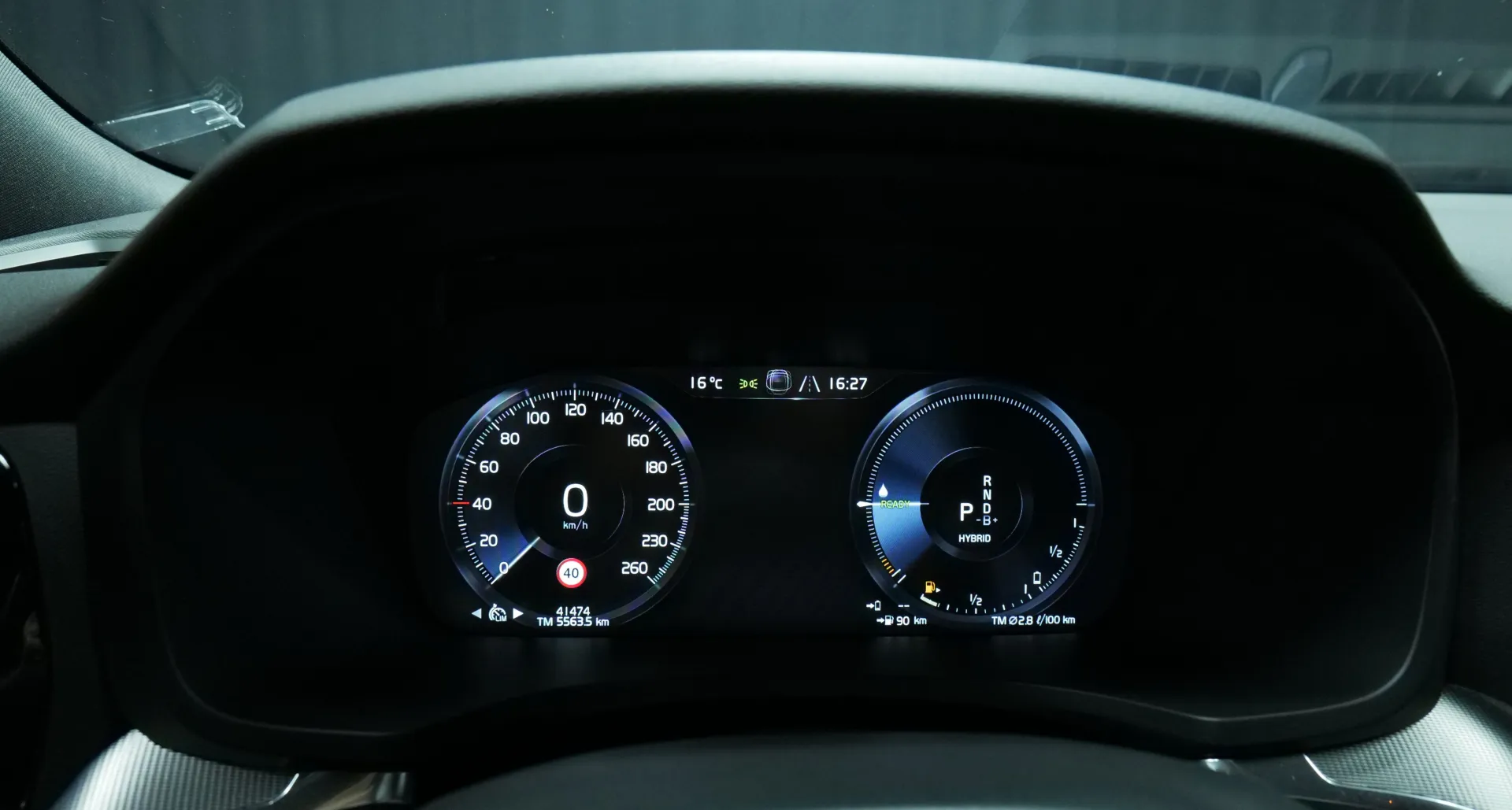 Autokuva 6 - GPG-613