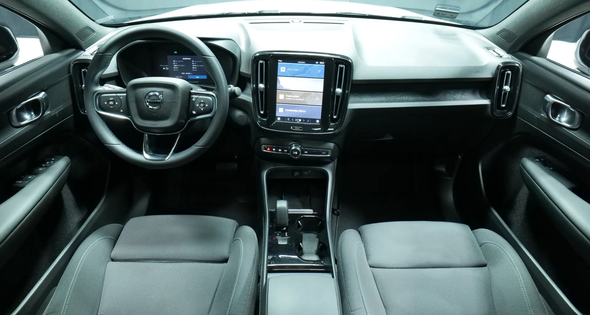 Autokuva 13 - GPN-381