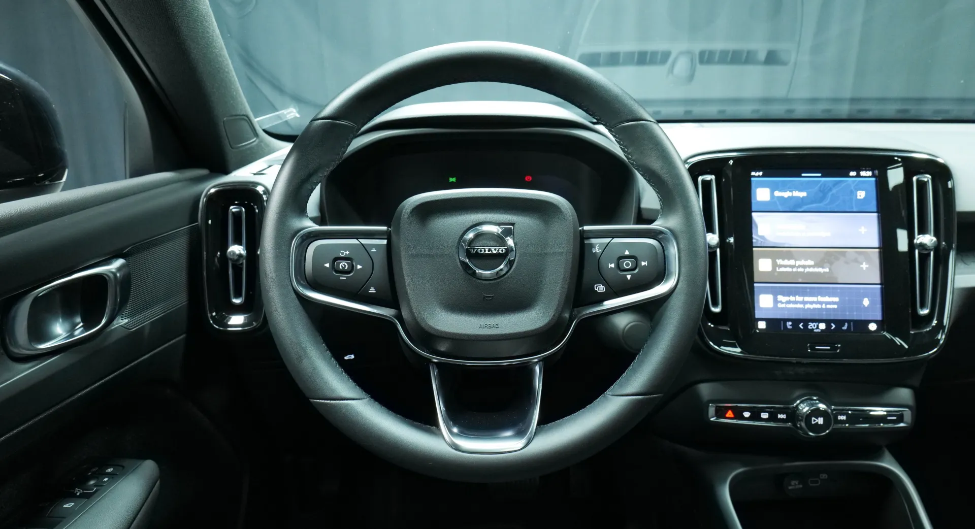 Autokuva 15 - GPN-382