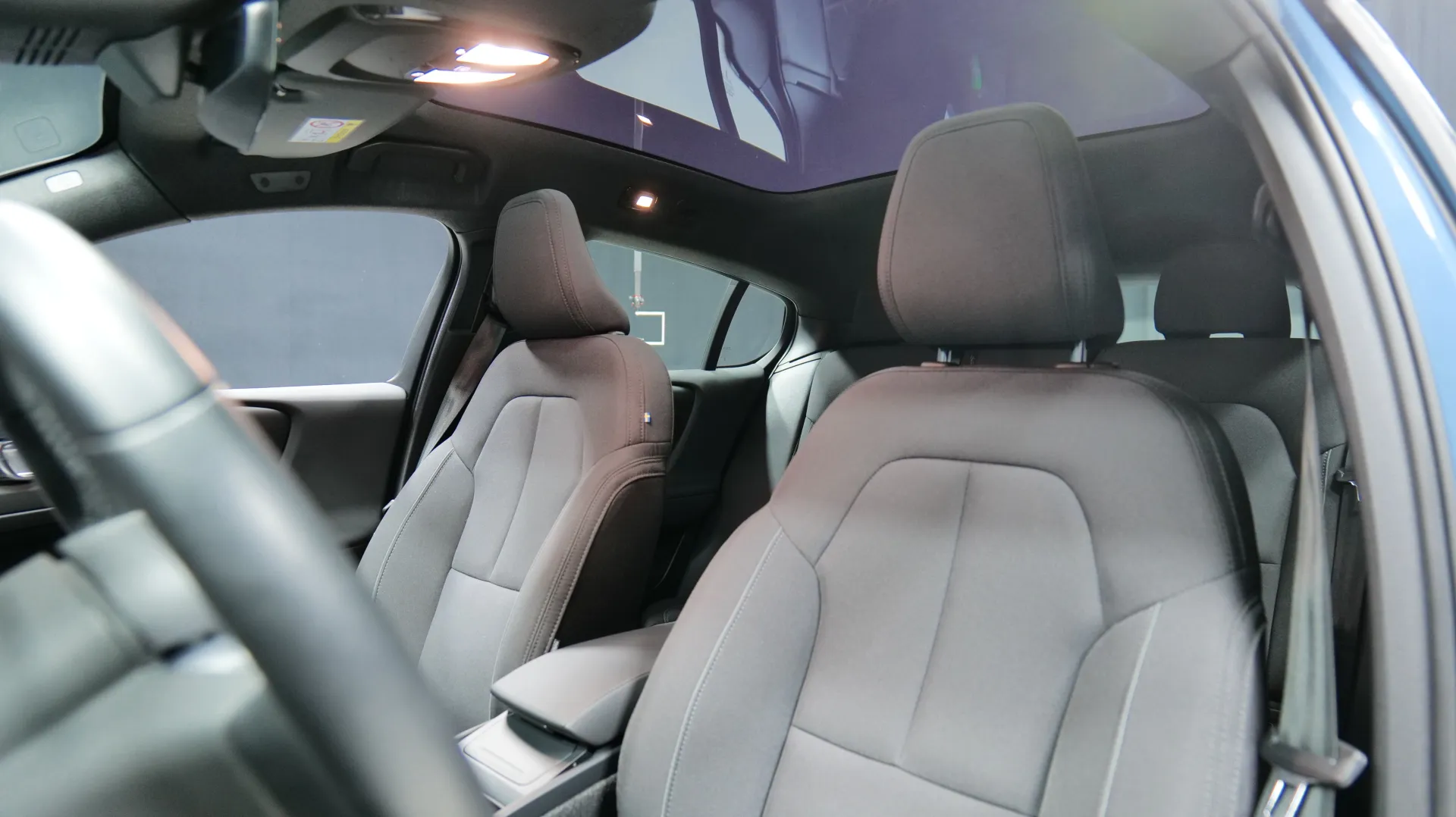 Autokuva 17 - GPN-384