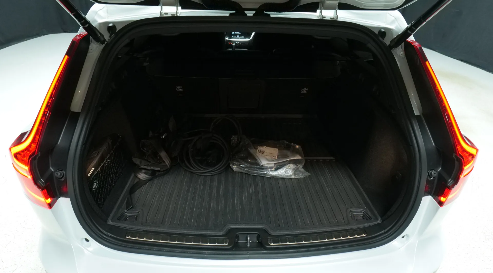 Autokuva 18 - GPO-253