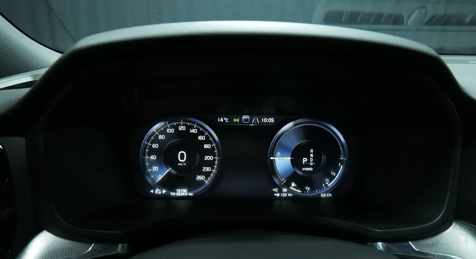 Autokuva 6 - GPO-253