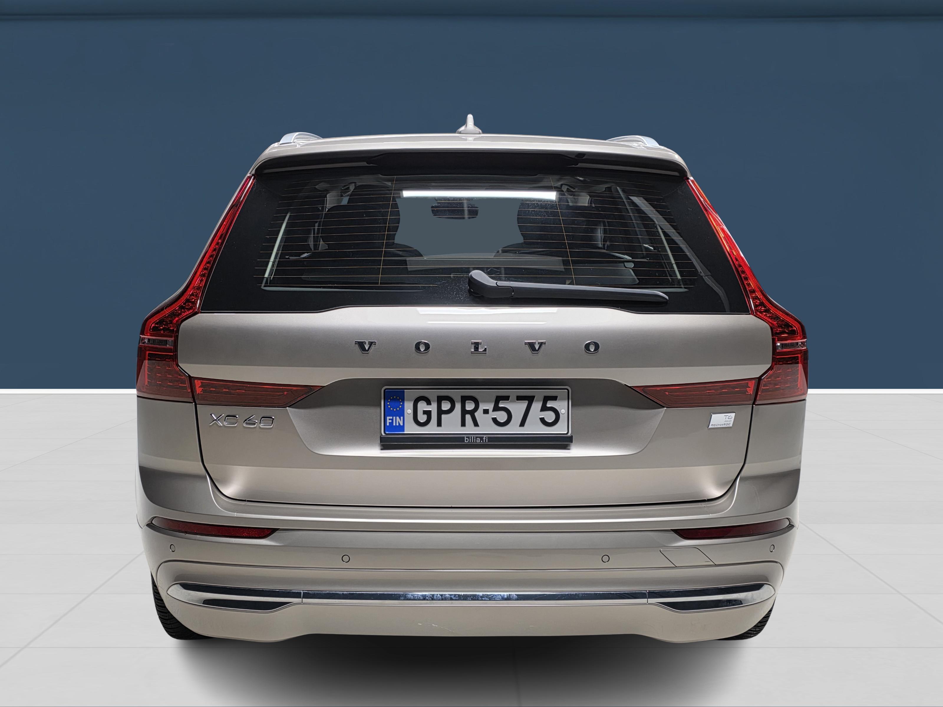Volvo XC60 2024, photo 5/17