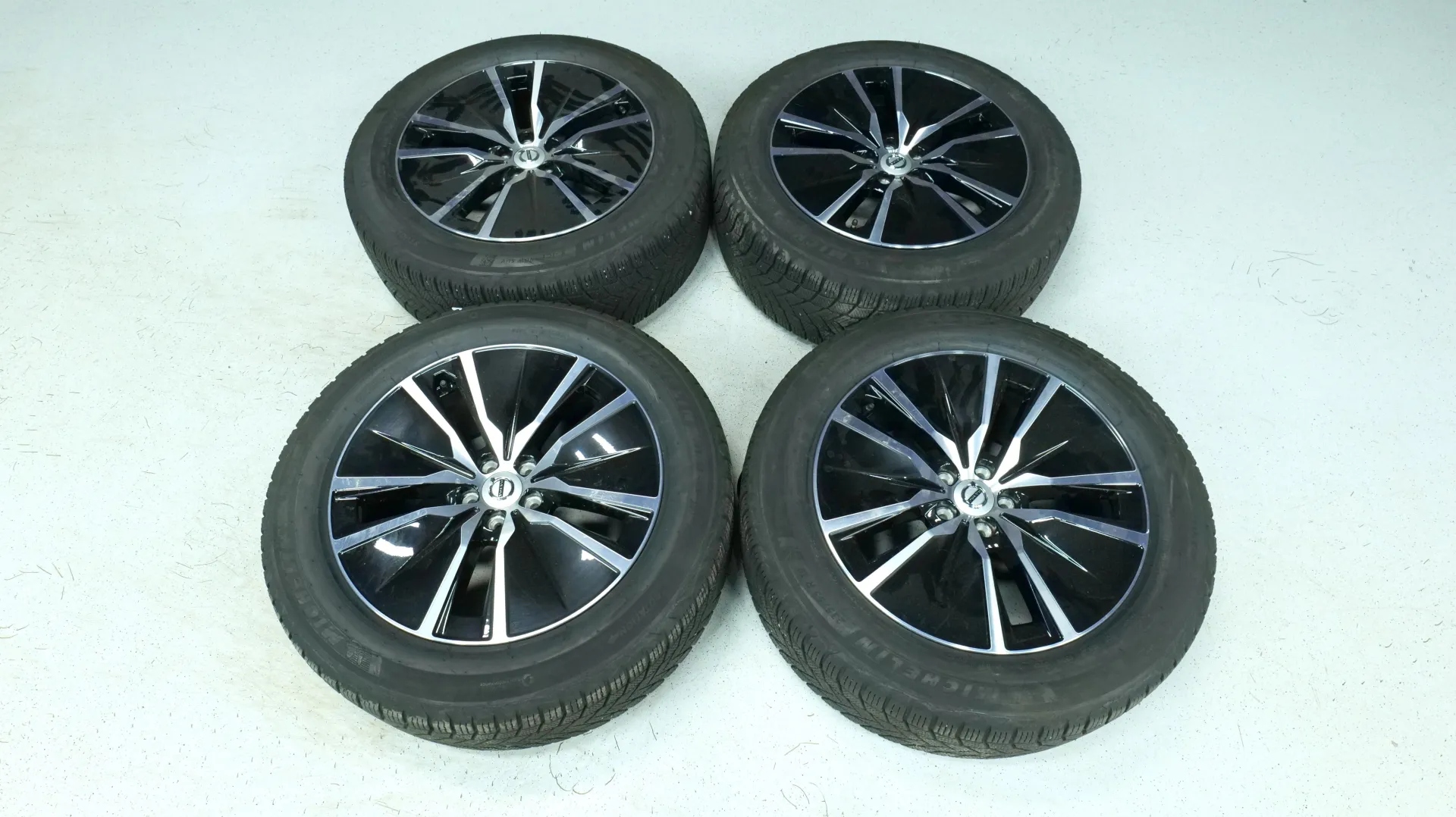 Autokuva 19 - GPS-497