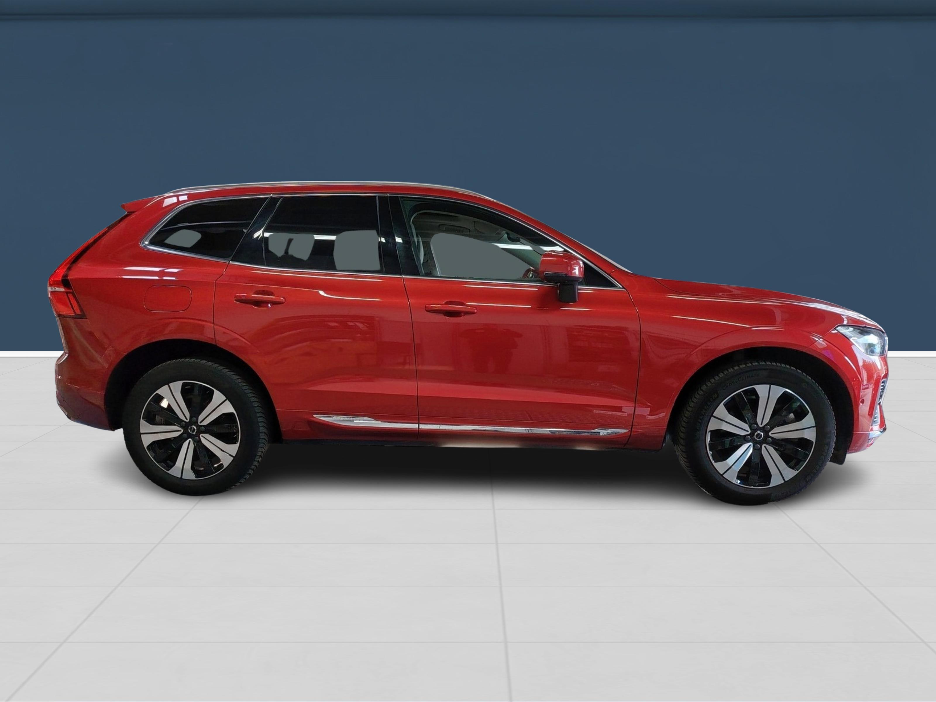 Volvo XC60 2024, kuva 4/6