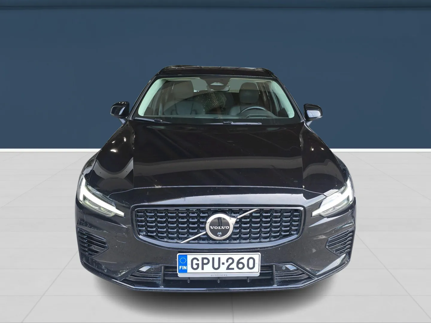 Autokuva 2 - GPU-260