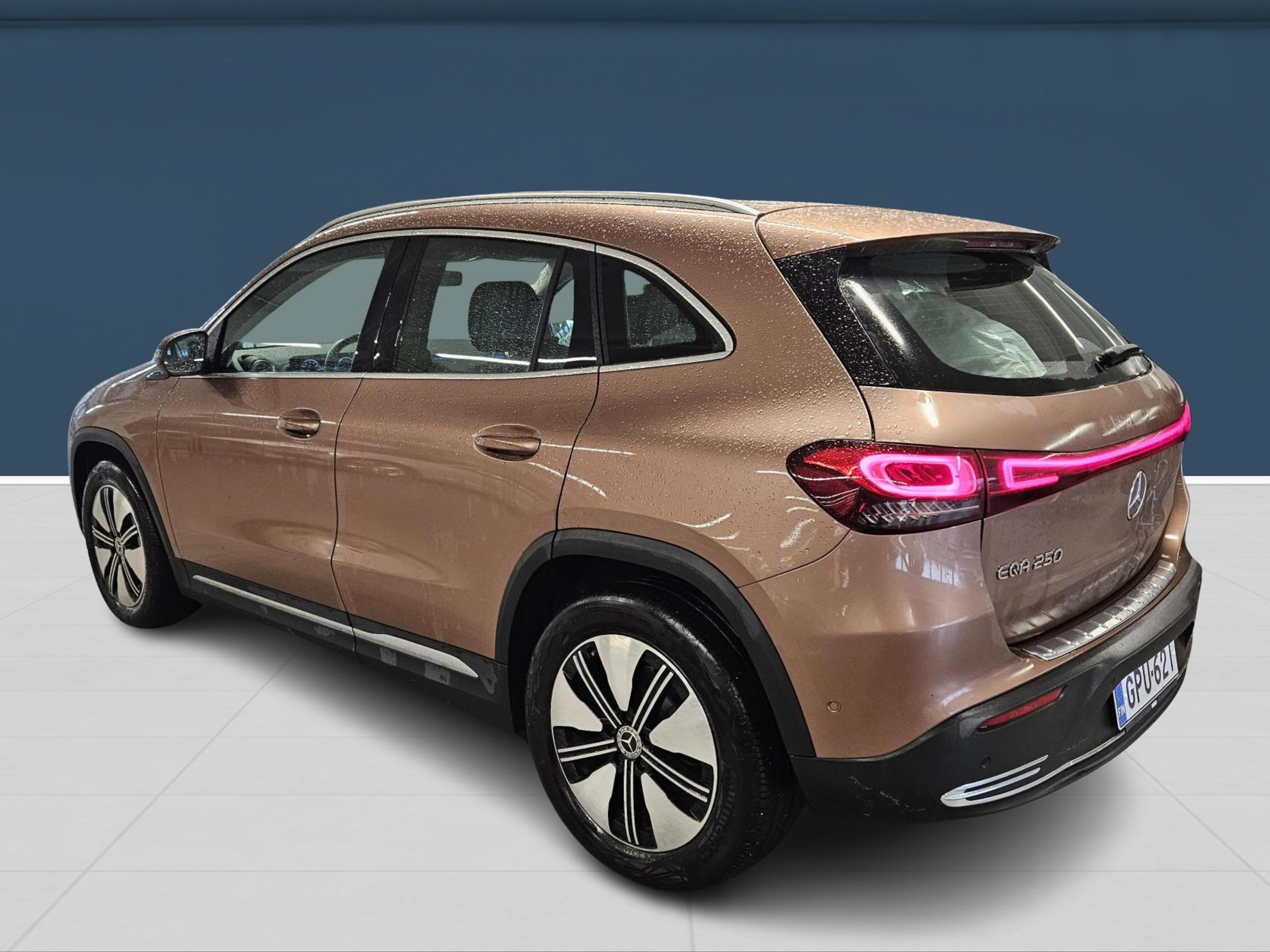 Mercedes-Benz EQA 250 2022, photo 3/6