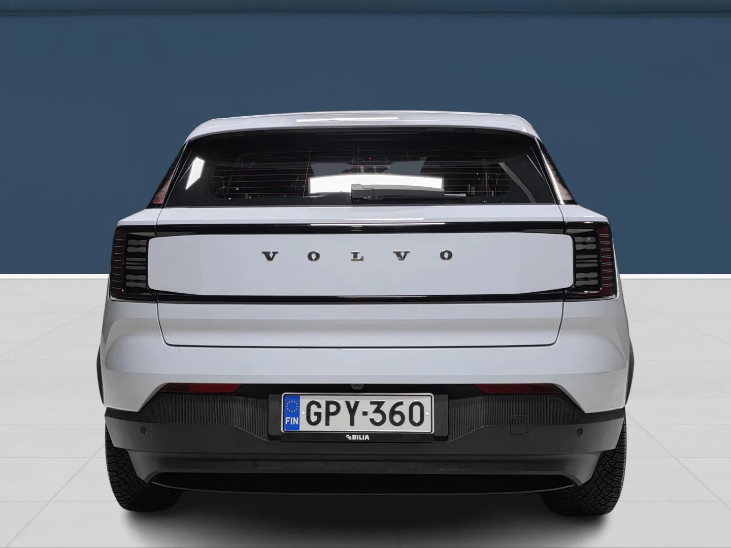 Autokuva 6 - GPY-360
