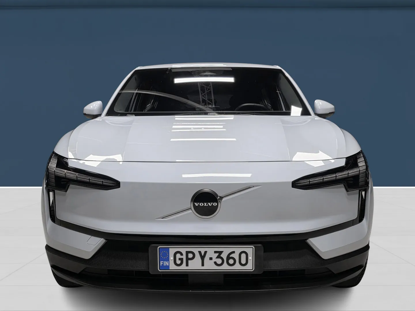 Autokuva 2 - GPY-360