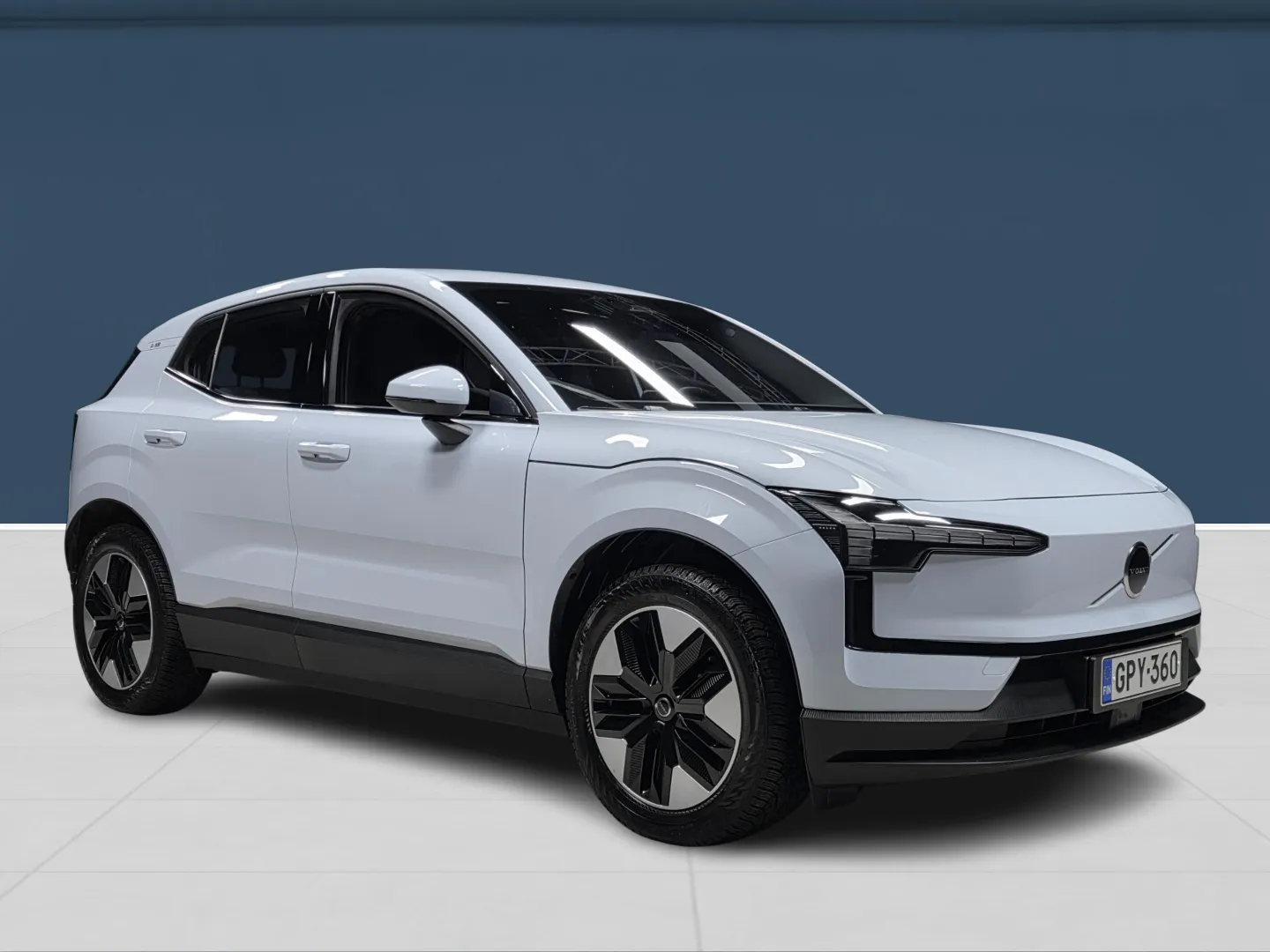 Autokuva 3 - GPY-360