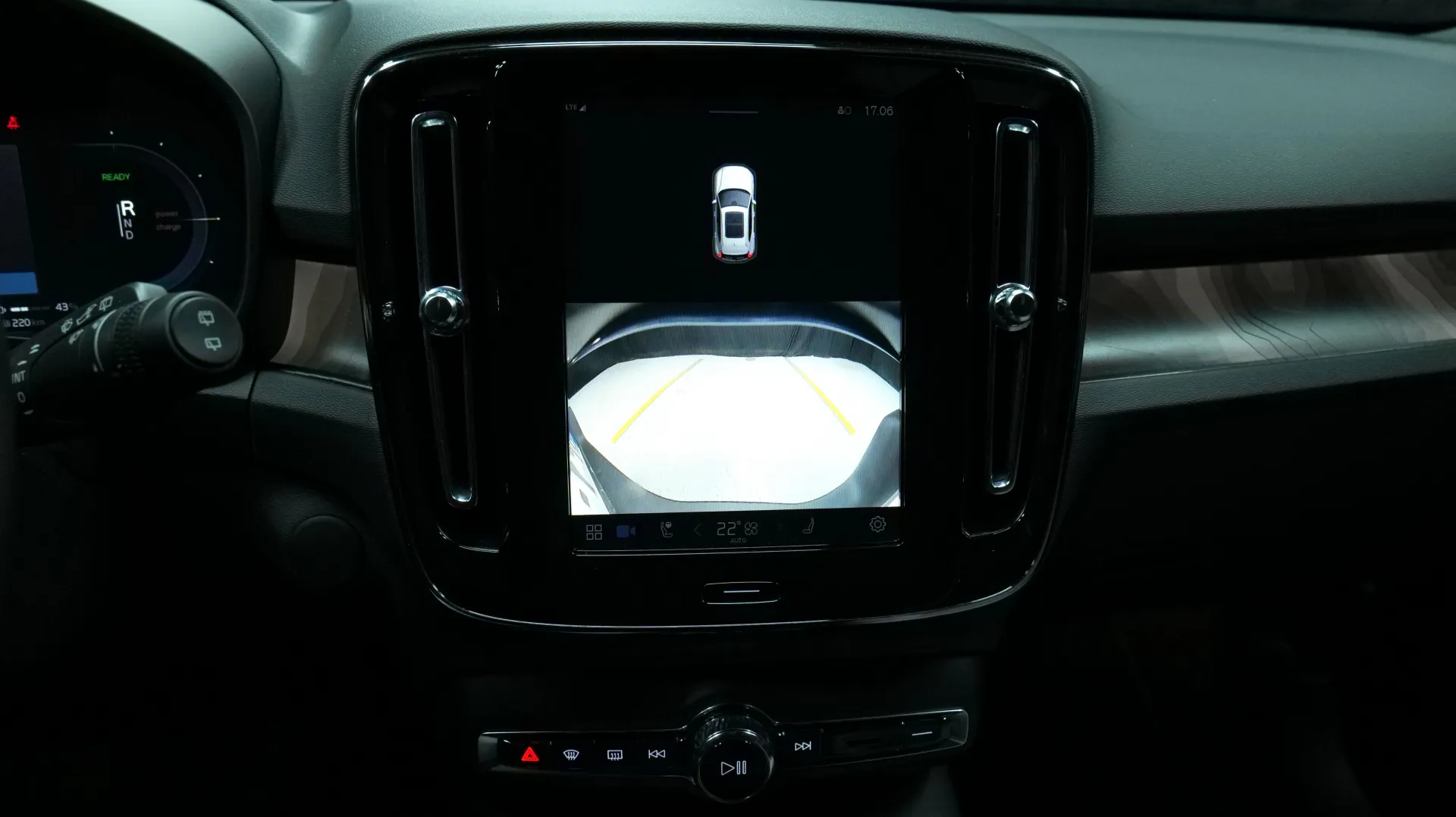 Autokuva 7 - GPY-385