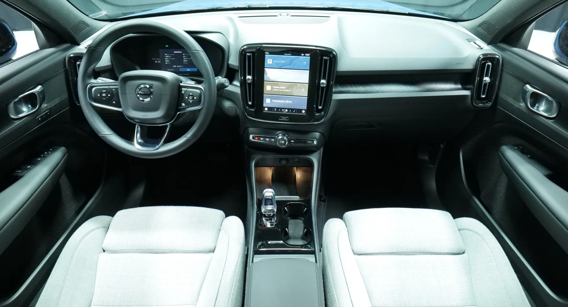 Autokuva 13 - GPY-385