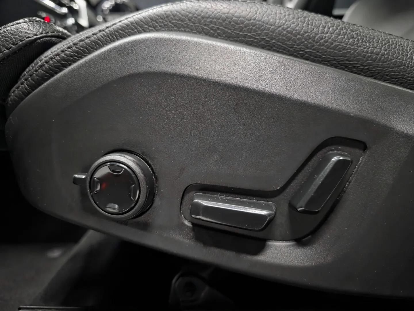 Autokuva 16 - GPY-988