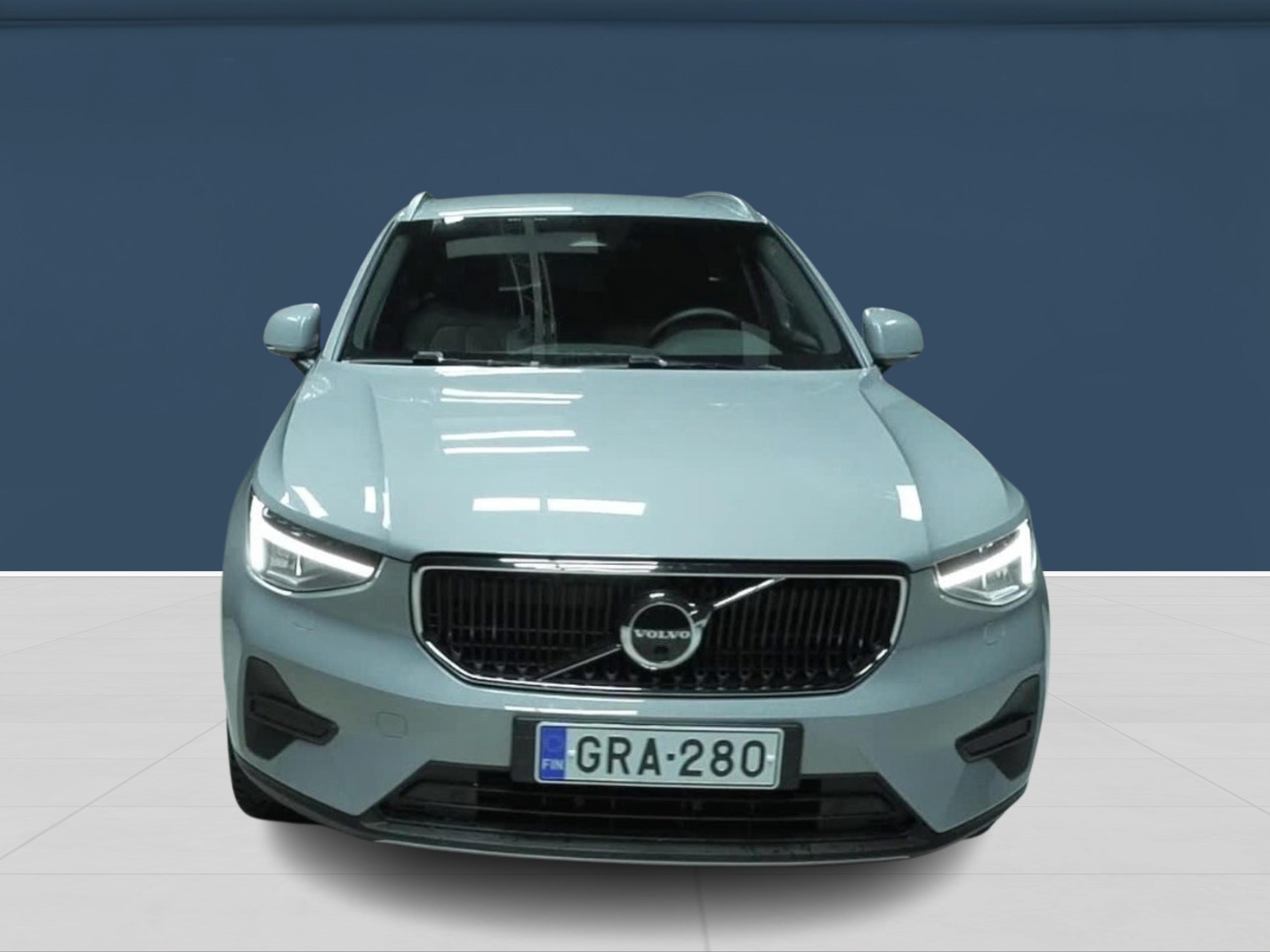 Volvo XC40 B3 MHEV Edition DCT aut 2025, kuva 2/16