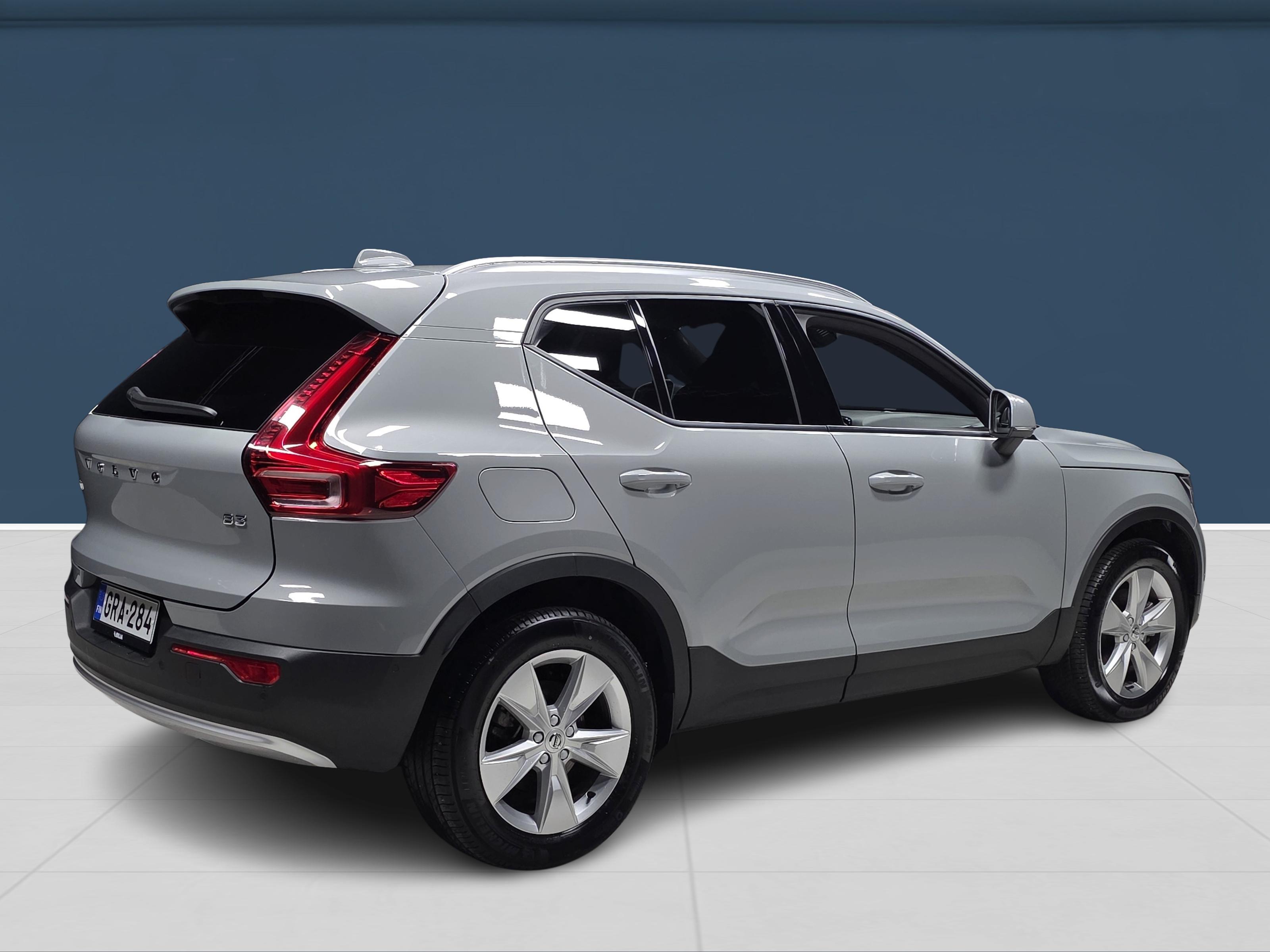 Volvo XC40 B3 MHEV Edition DCT aut 2025, kuva 4/16