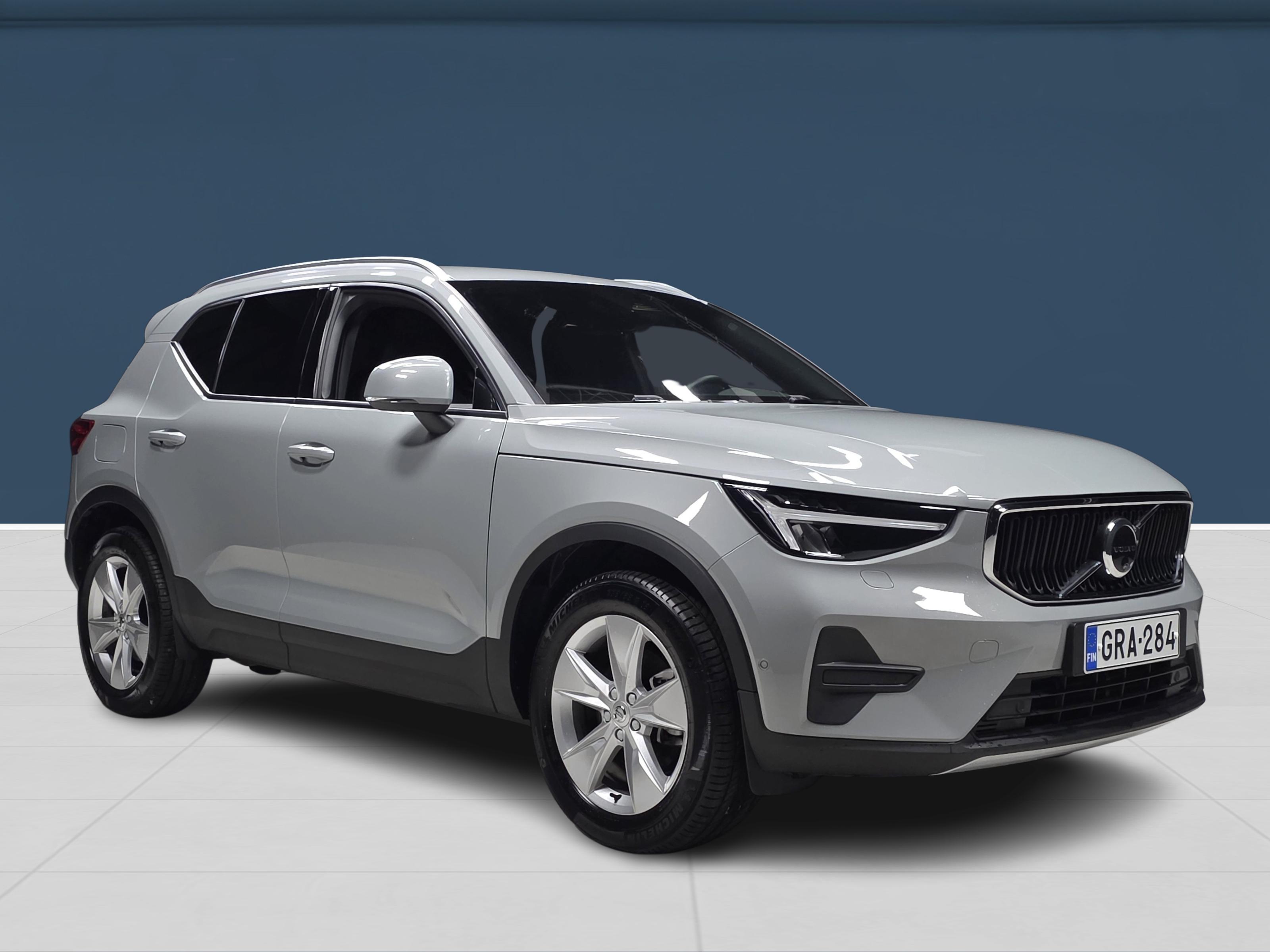 Volvo XC40 B3 MHEV Edition DCT aut 2025, kuva 3/16