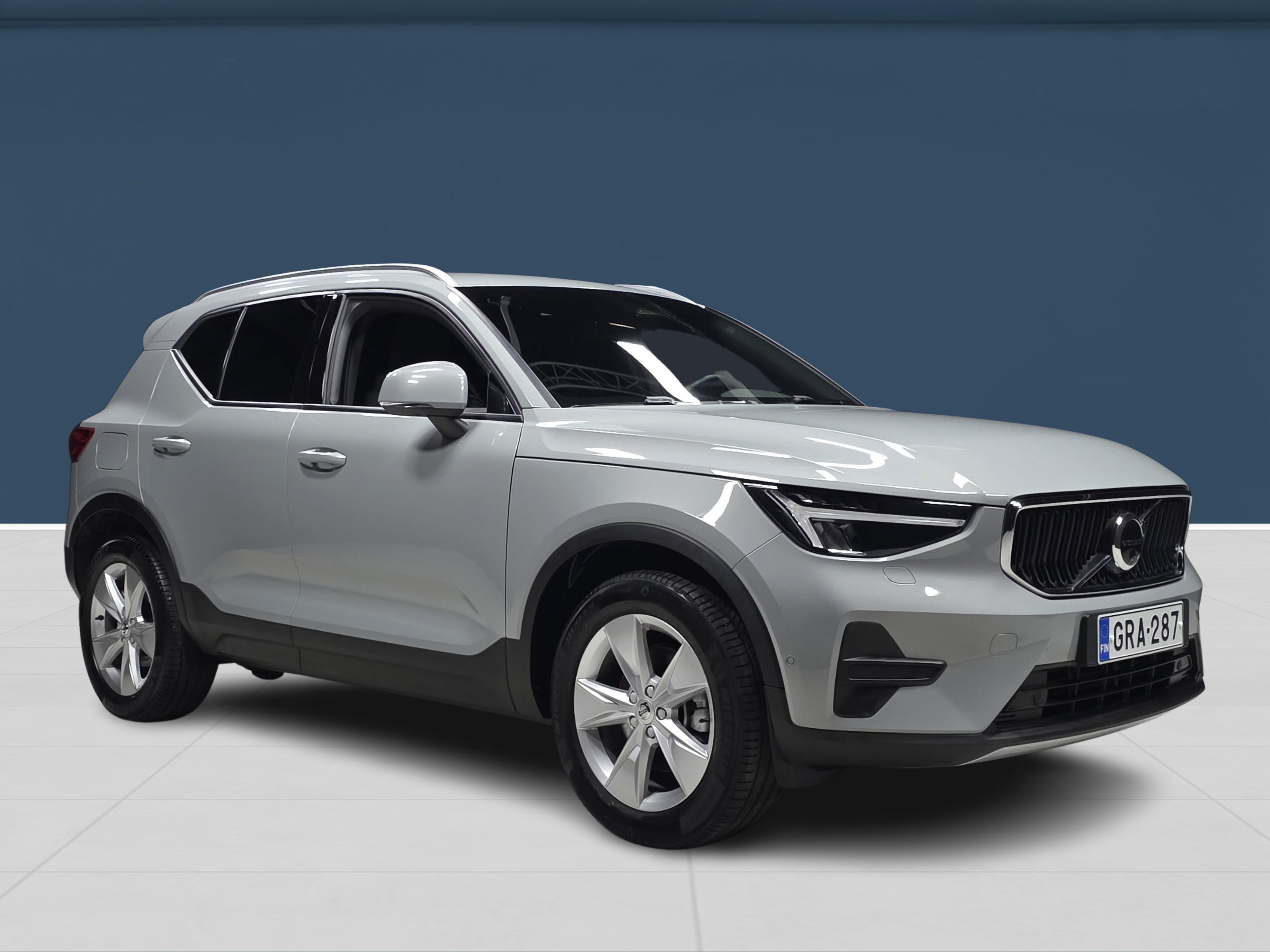Volvo XC40 B3 MHEV Edition DCT aut 2025, kuva 3/16