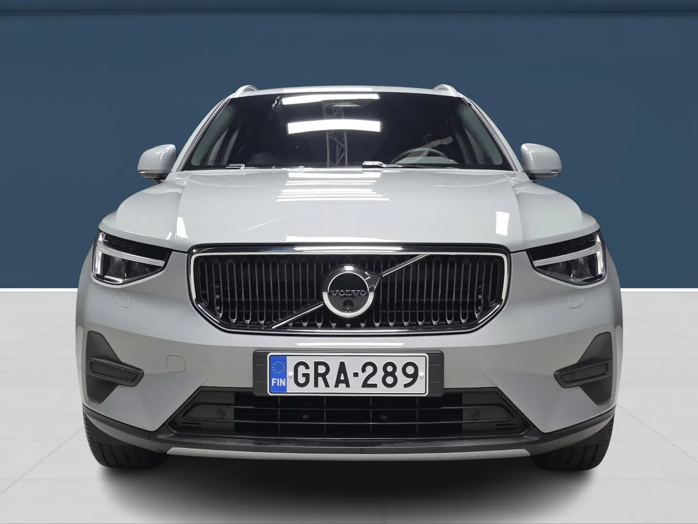Autokuva 2 - GRA-289