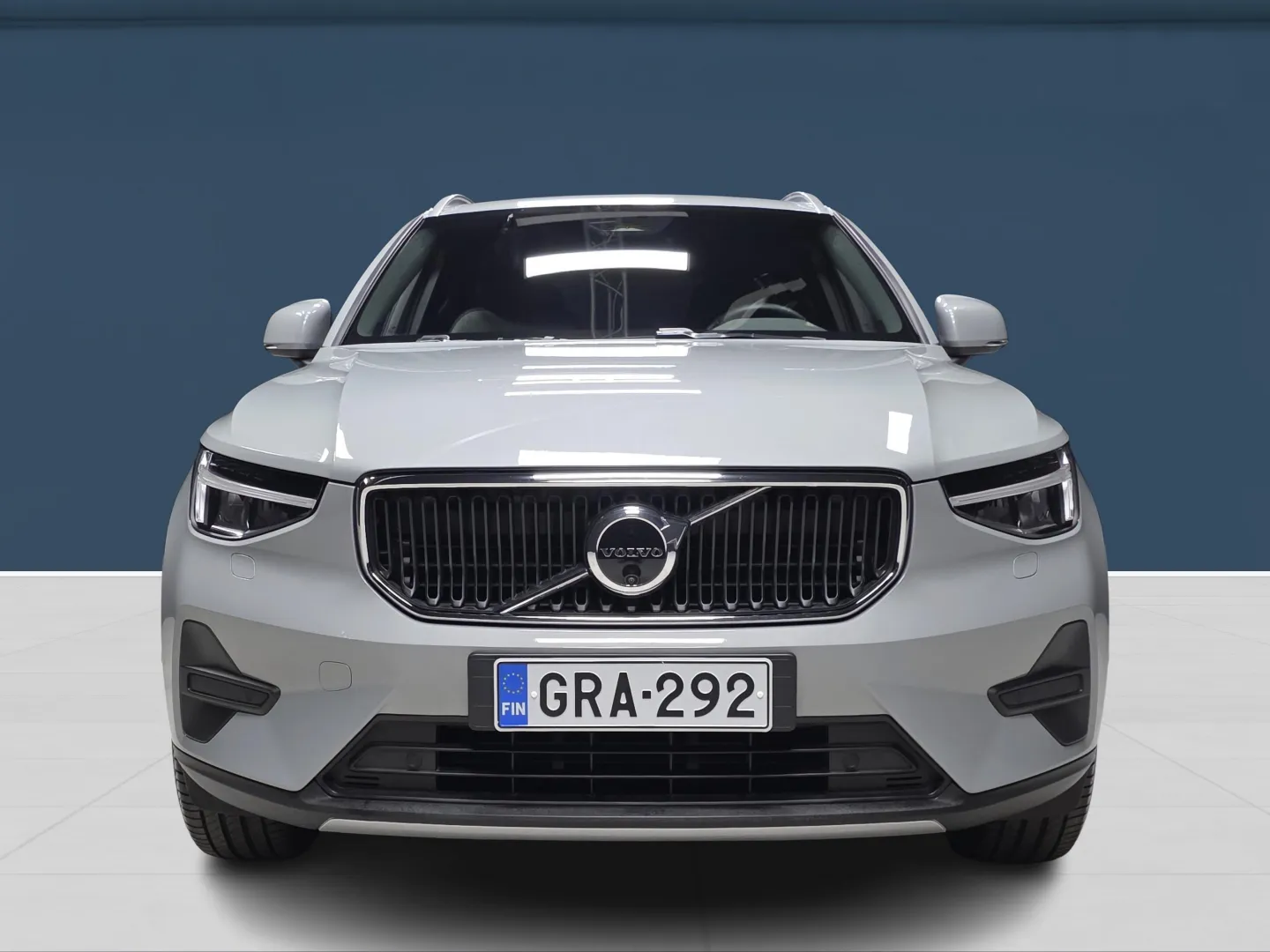 Autokuva 2 - GRA-292
