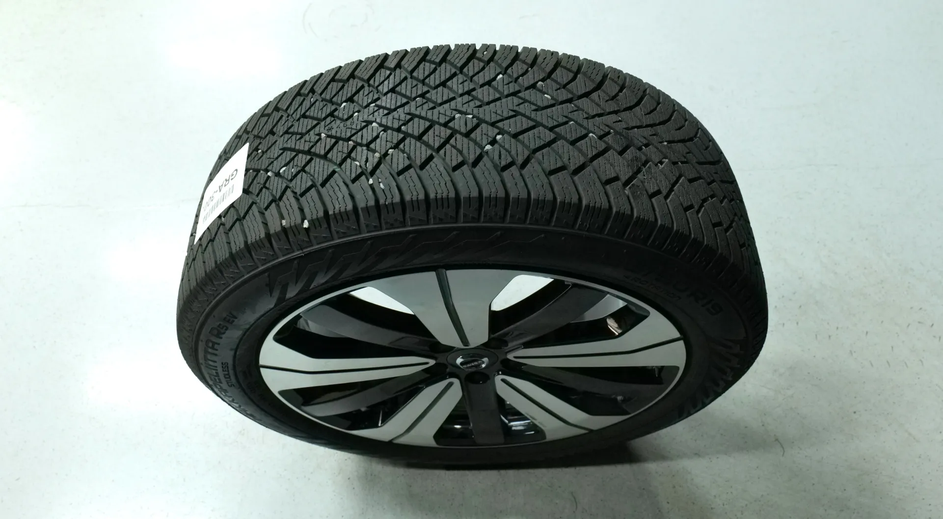 Autokuva 21 - GRA-300