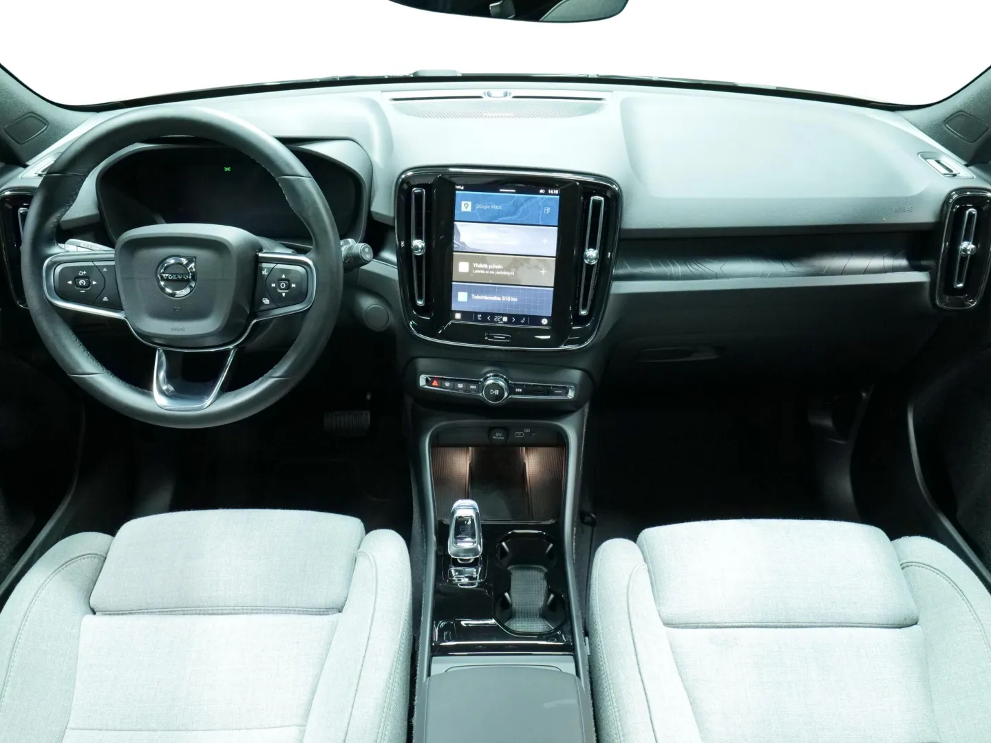 Autokuva 10 - GRA-300