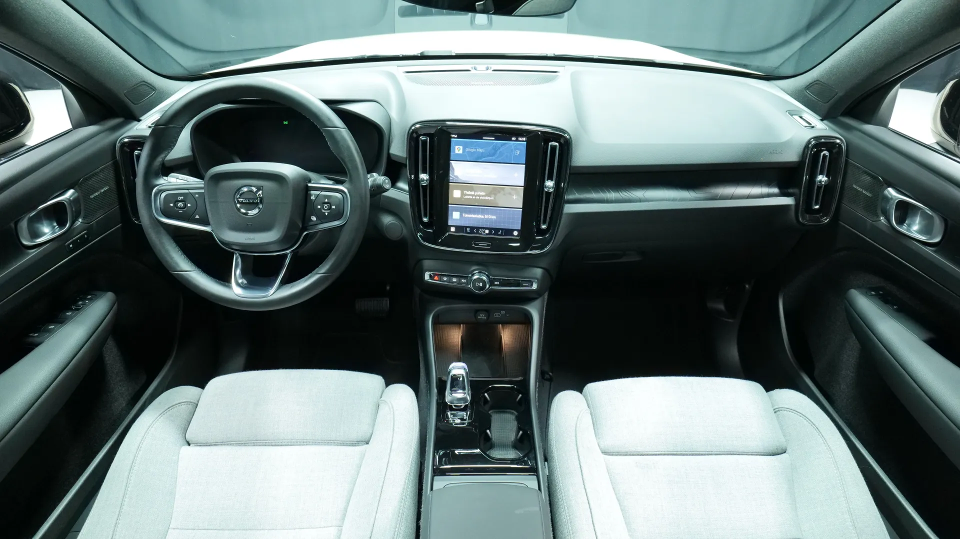 Autokuva 14 - GRA-300