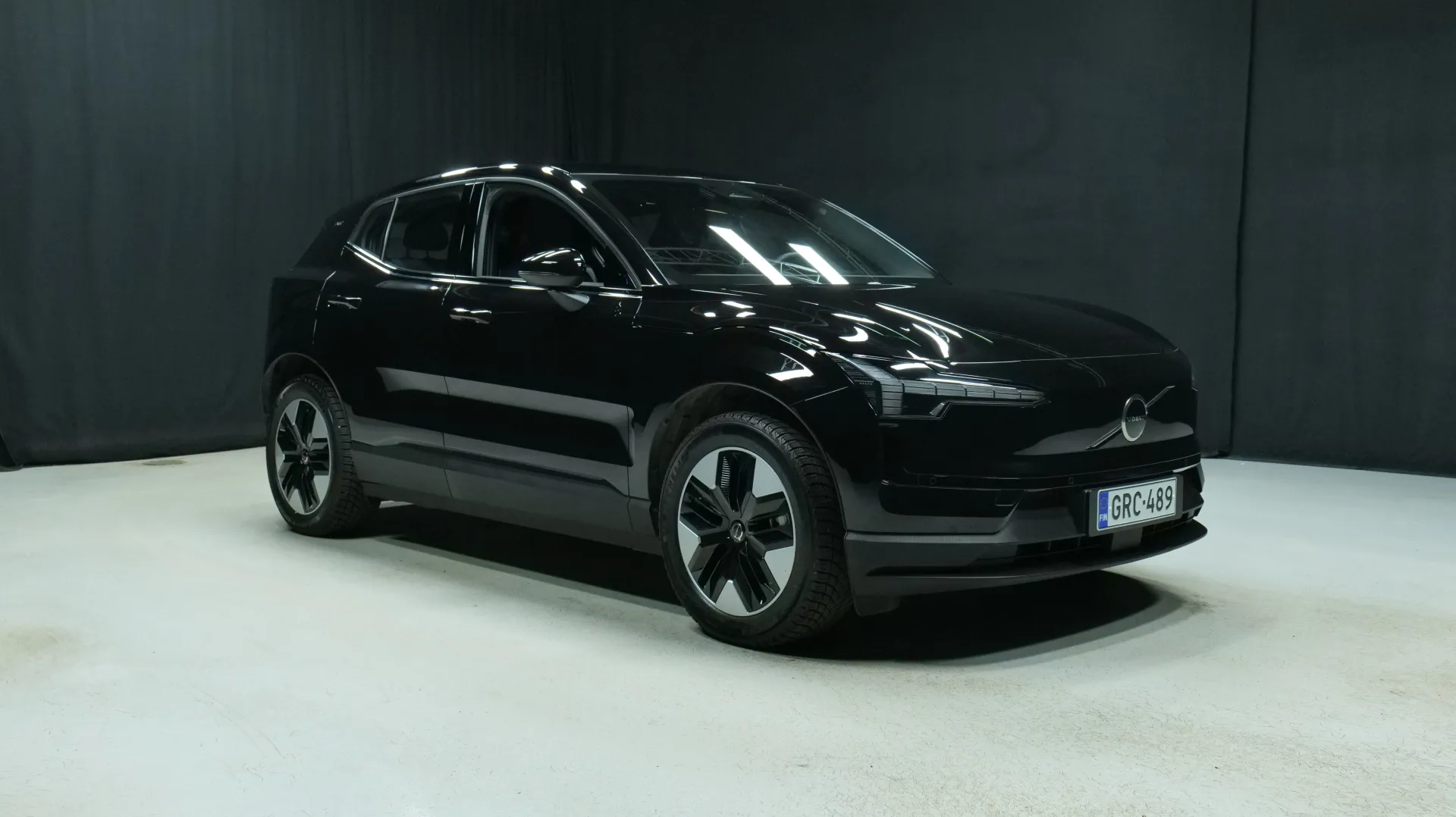 Autokuva 5 - GRC-489