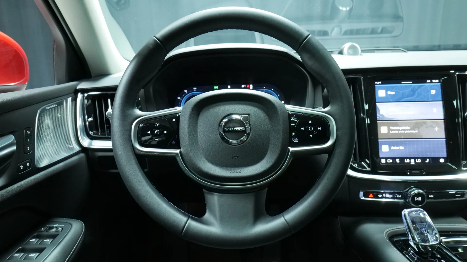 Autokuva 15 - GRF-546