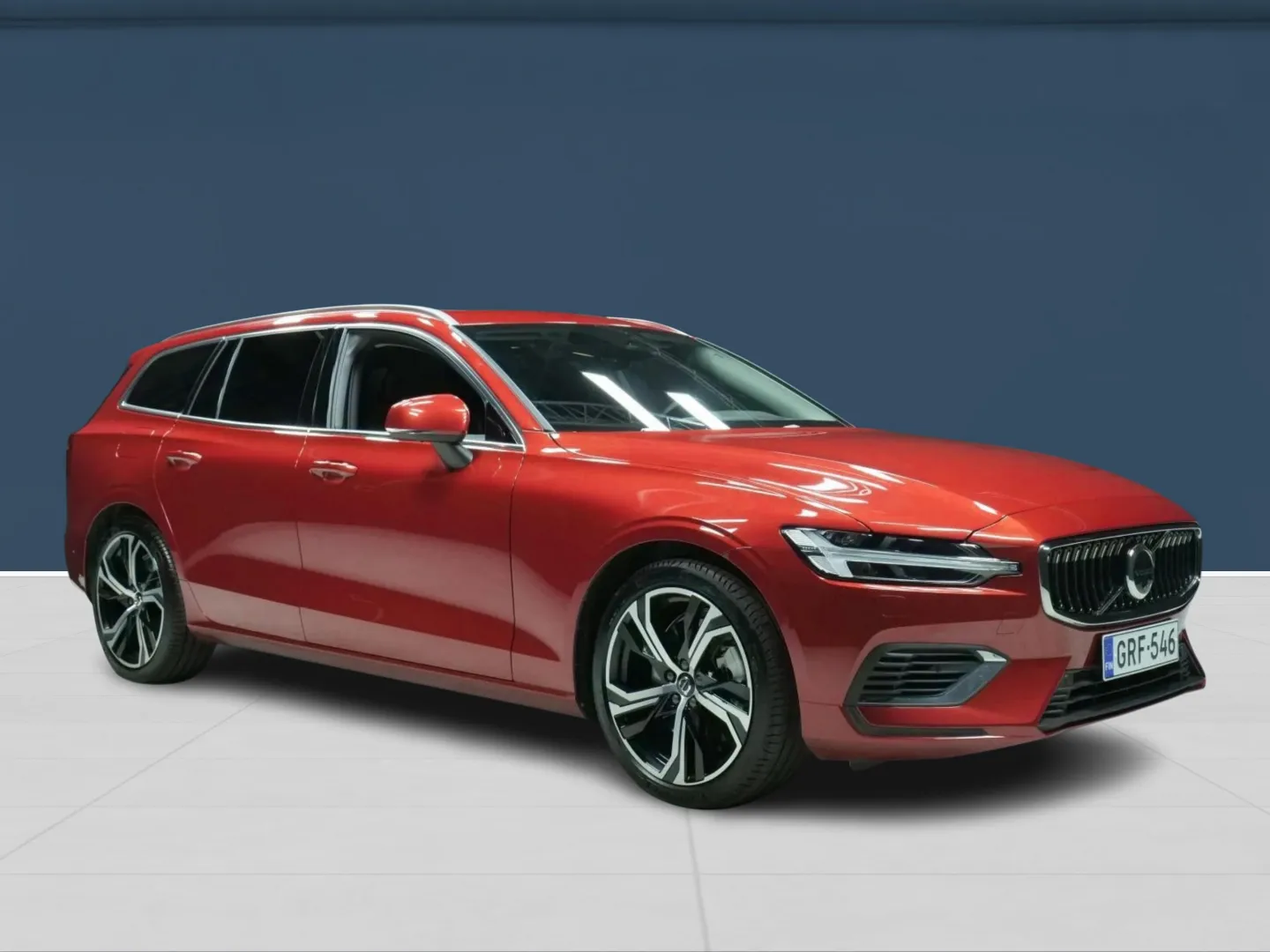 Autokuva 2 - GRF-546