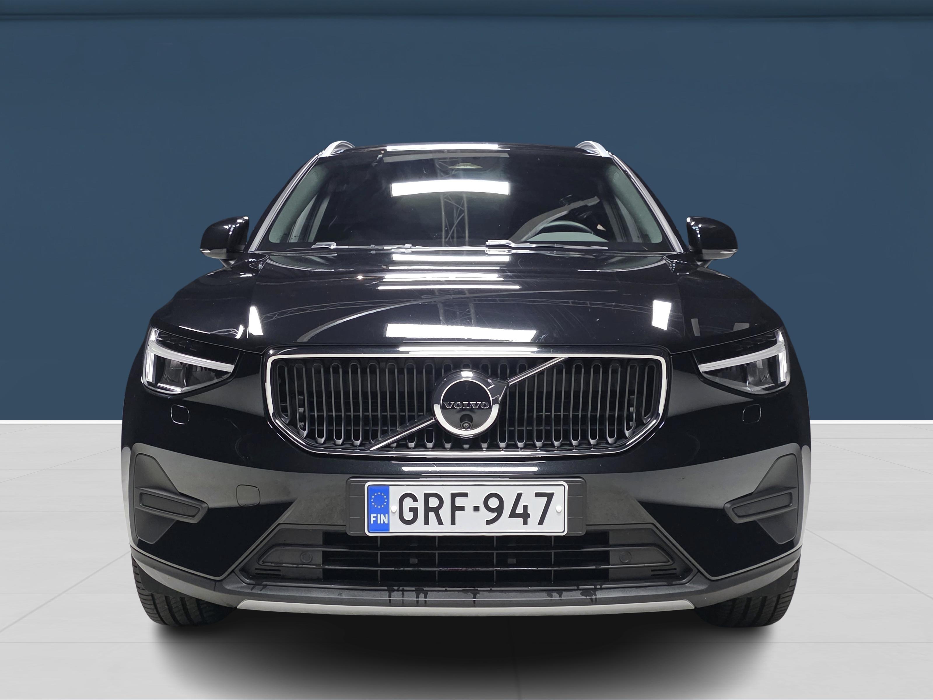 Volvo XC40 B3 MHEV Edition DCT aut 2025, kuva 2/17