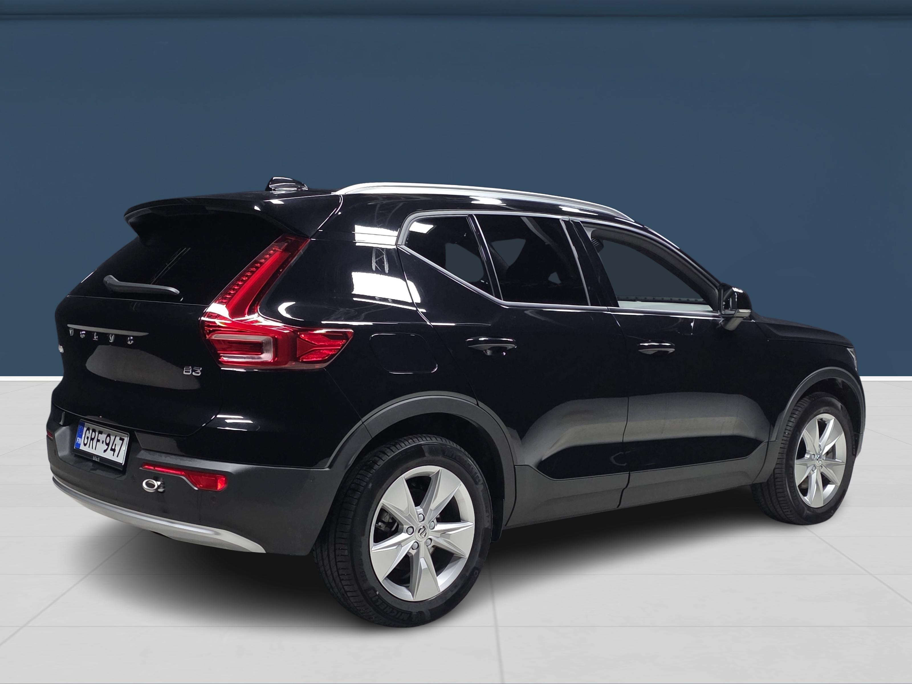 Volvo XC40 B3 MHEV Edition DCT aut 2025, kuva 4/17