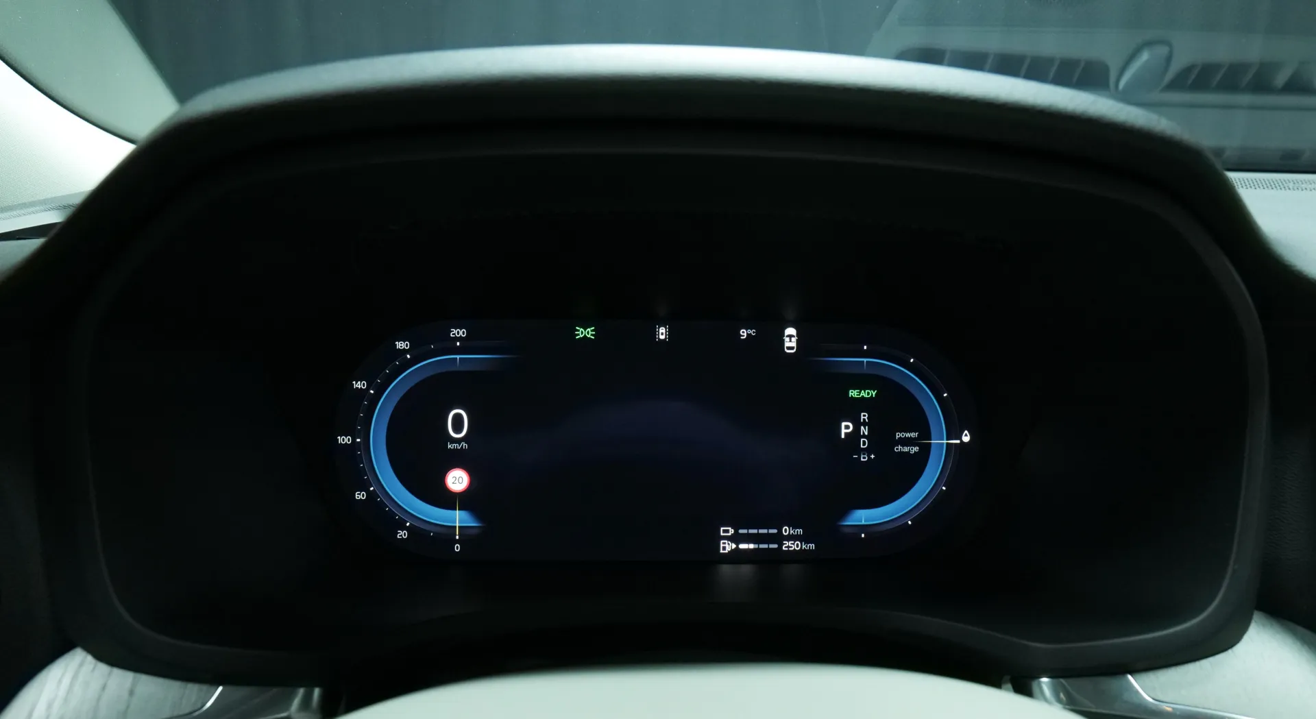 Autokuva 6 - GRG-556