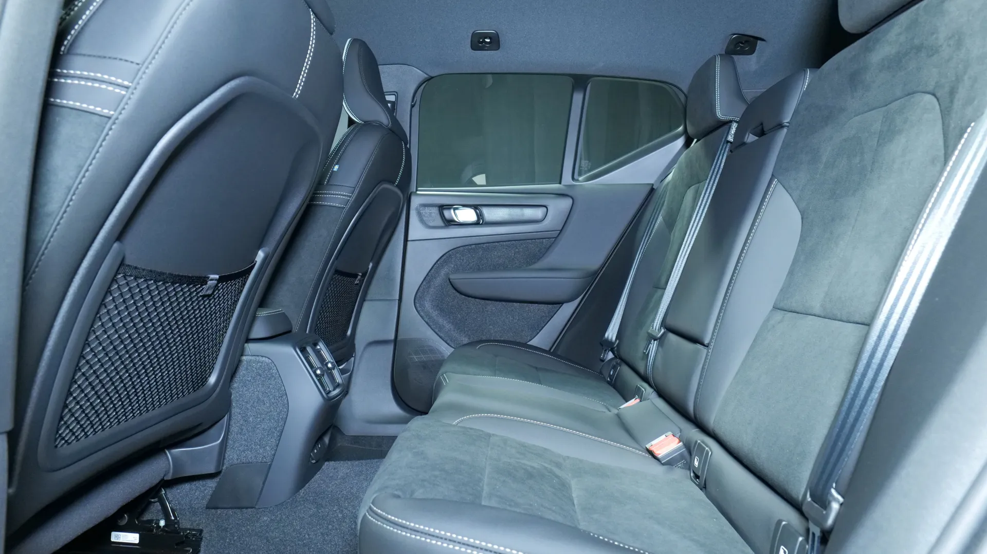 Autokuva 16 - GRH-554