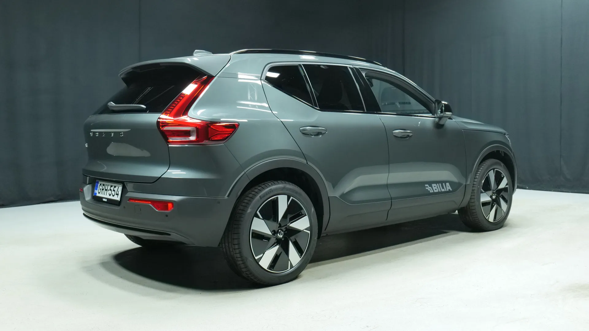 Autokuva 3 - GRH-554