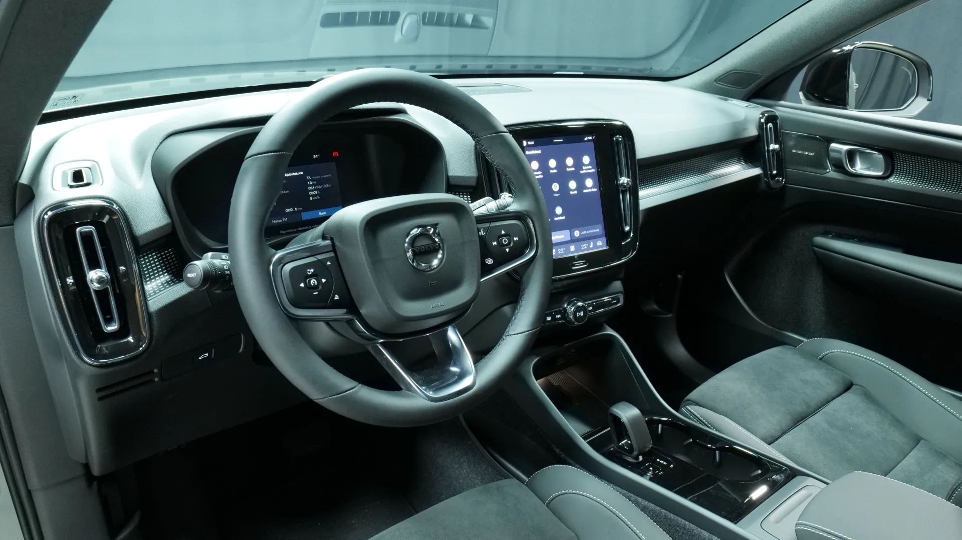 Autokuva 13 - GRH-554