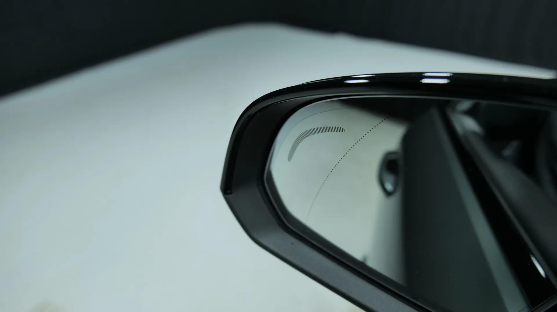 Autokuva 14 - GRH-555