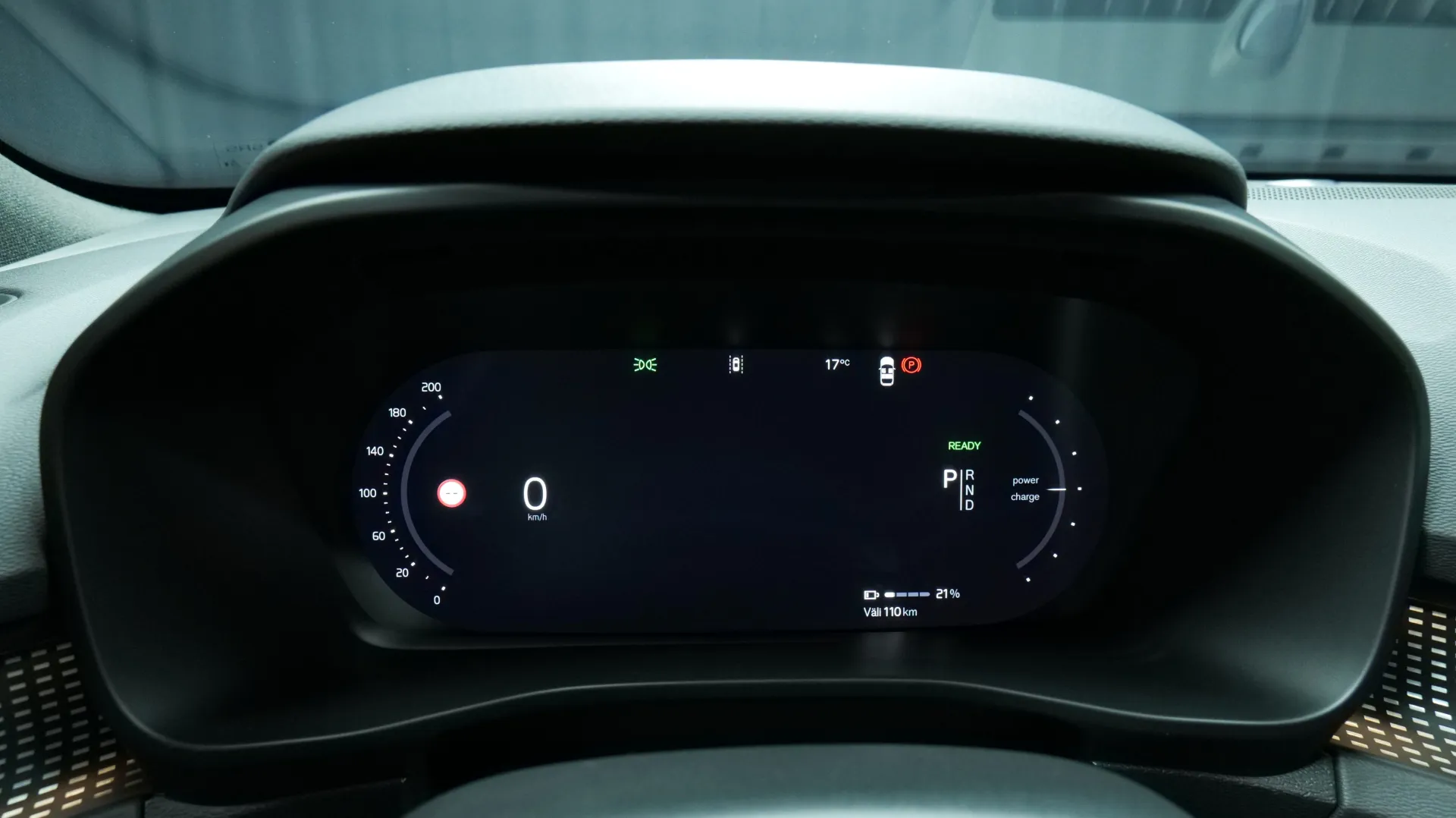 Autokuva 6 - GRI-397