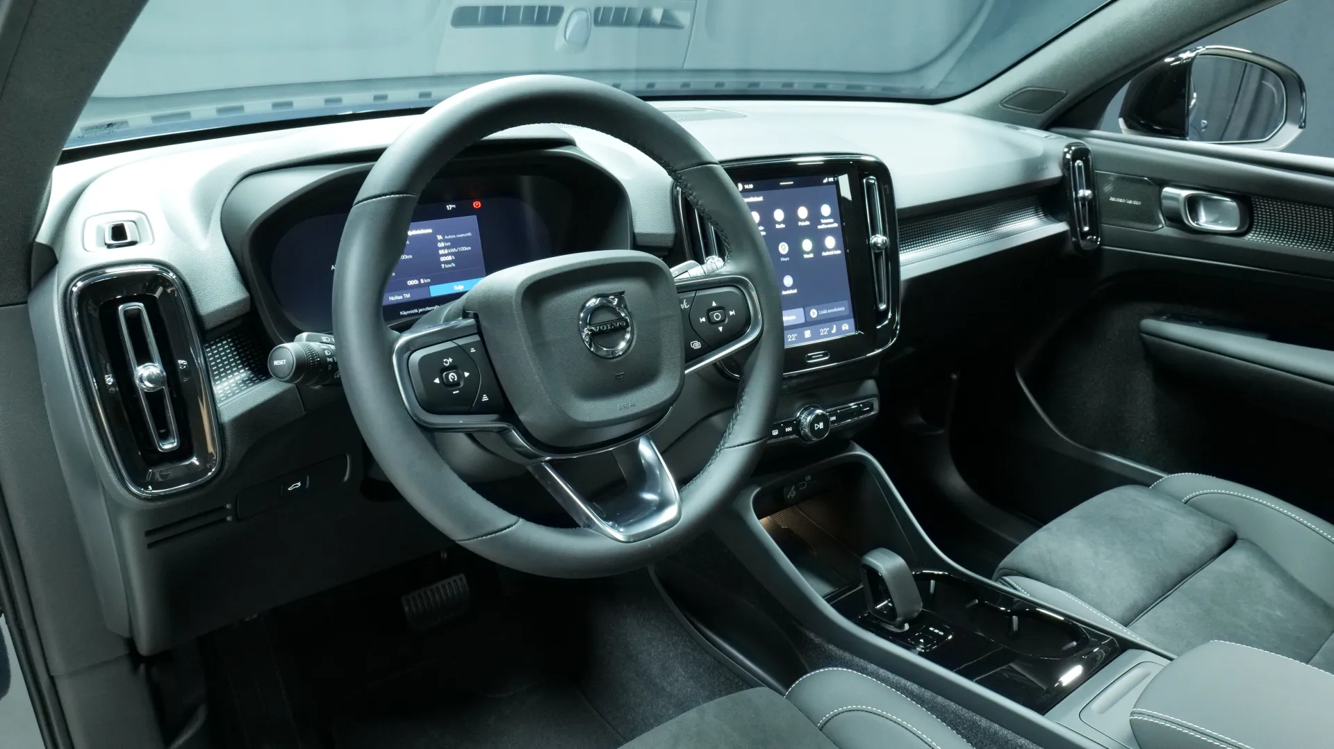 Autokuva 13 - GRI-397