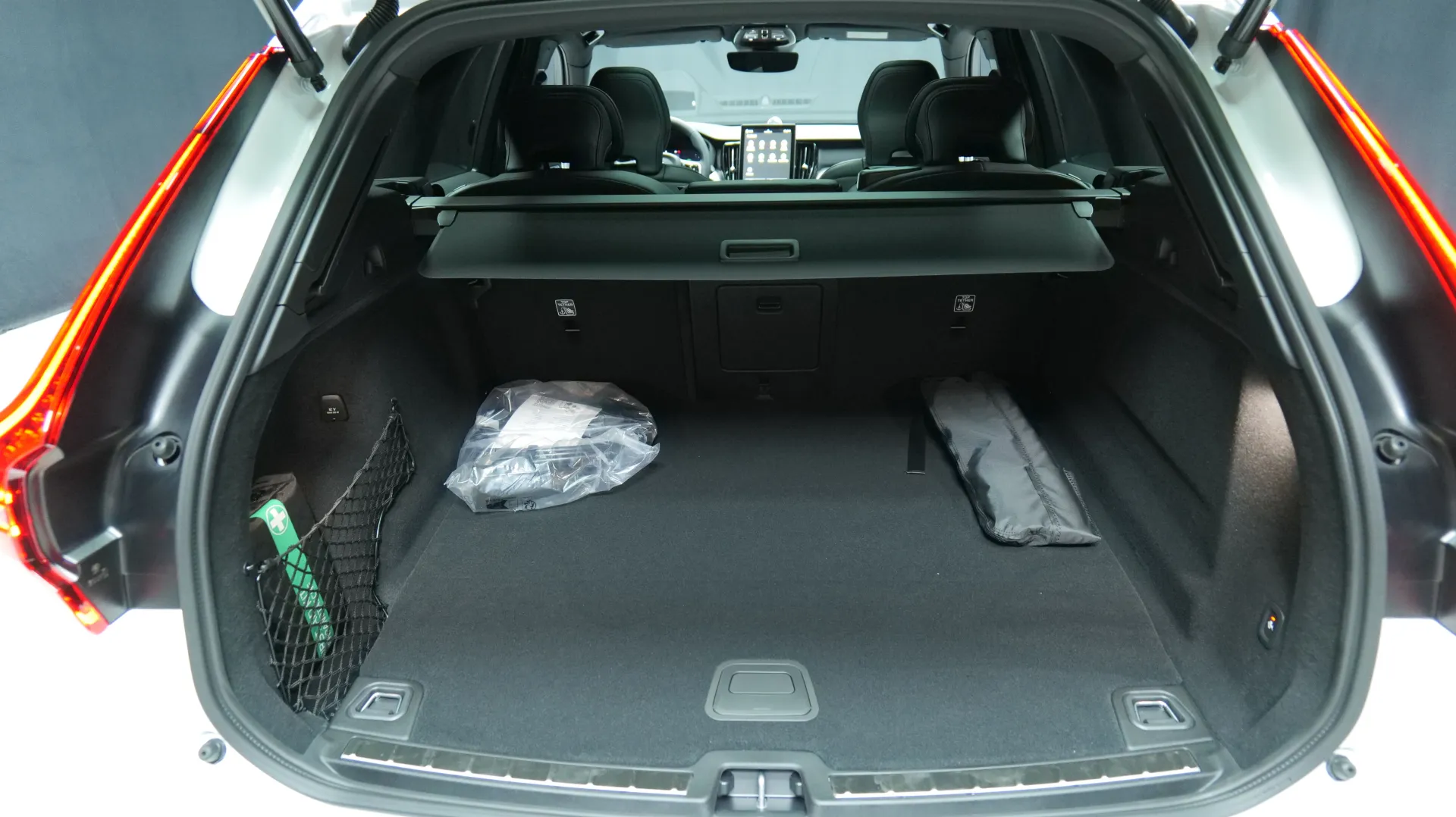 Autokuva 24 - GRI-693