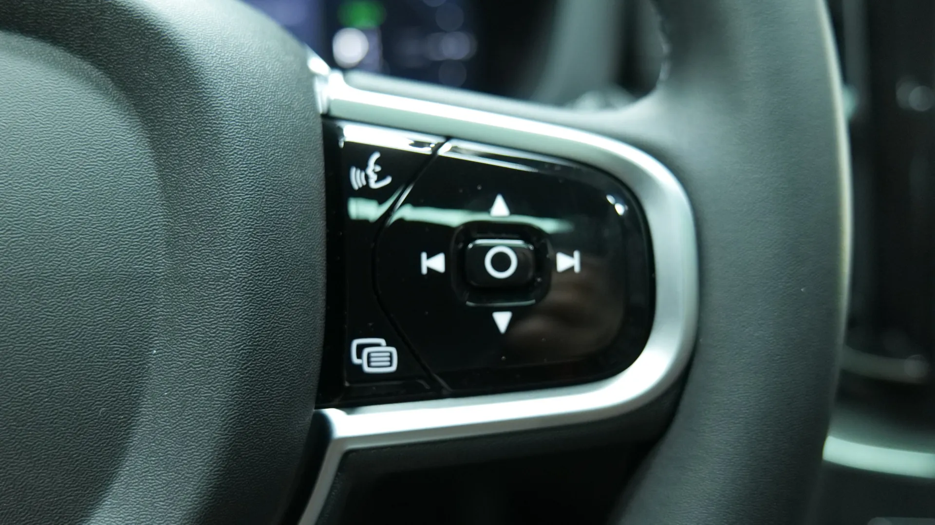 Autokuva 7 - GRI-693