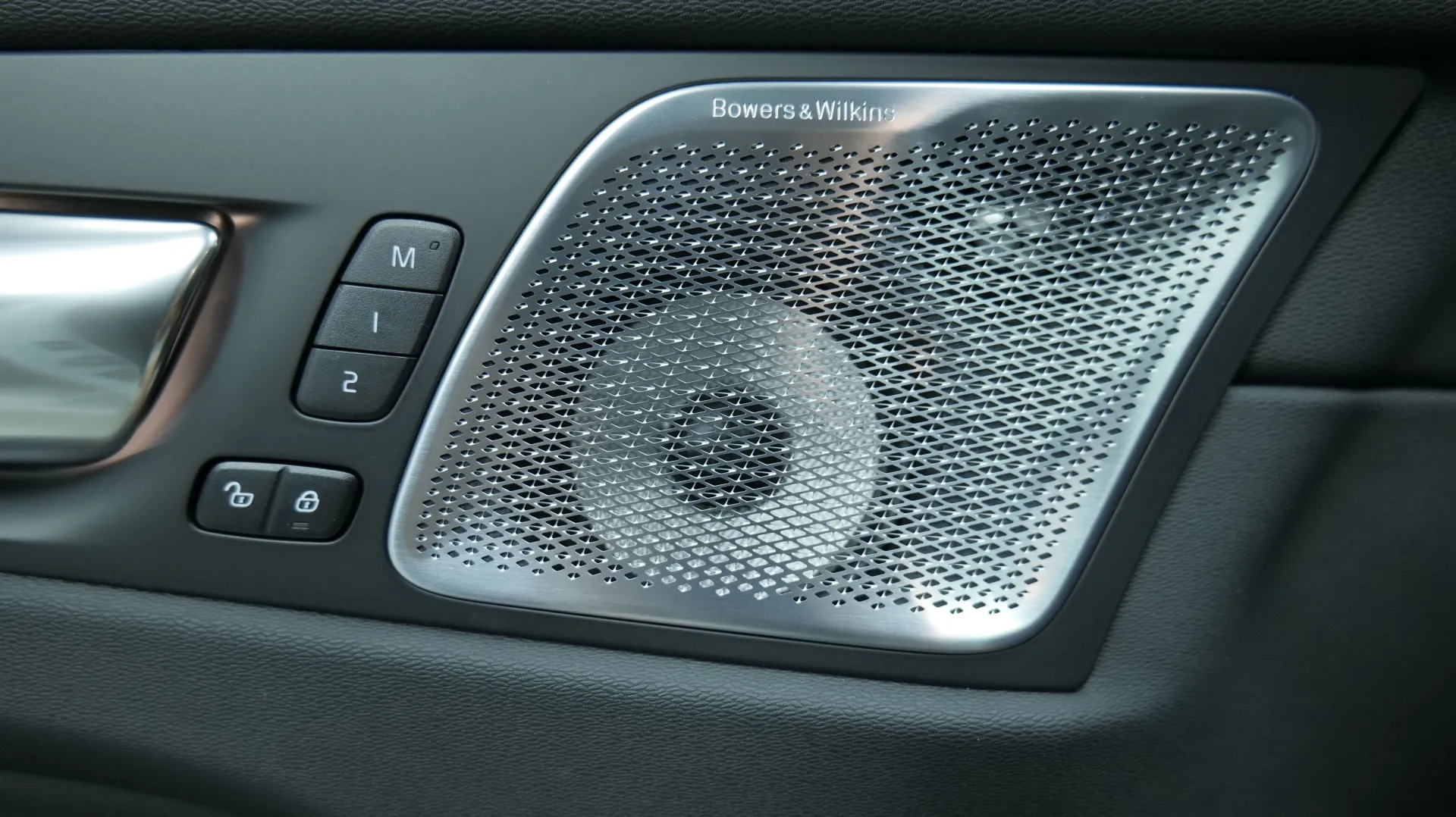 Autokuva 21 - GRI-693