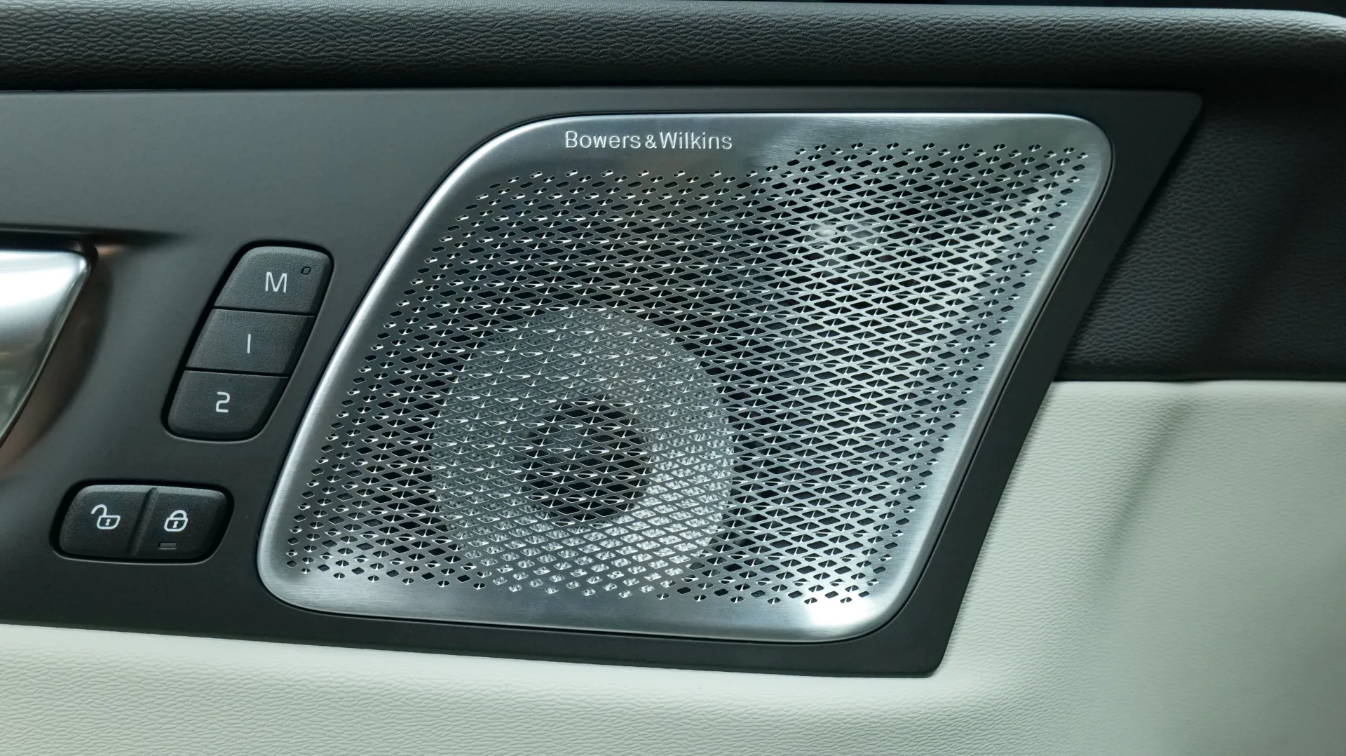 Autokuva 10 - GRK-442